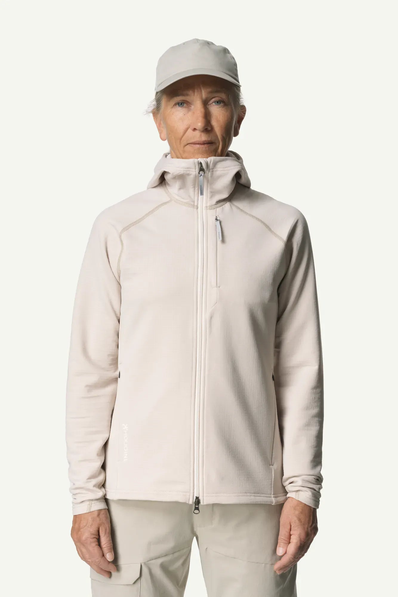houdini-aero-houdi-fleece-hoodie-damen-true-black-warm image 3