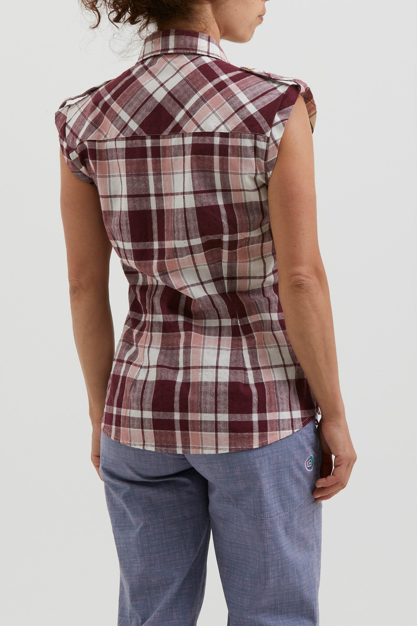 e9-fiore-tank-top-apple-check image 3