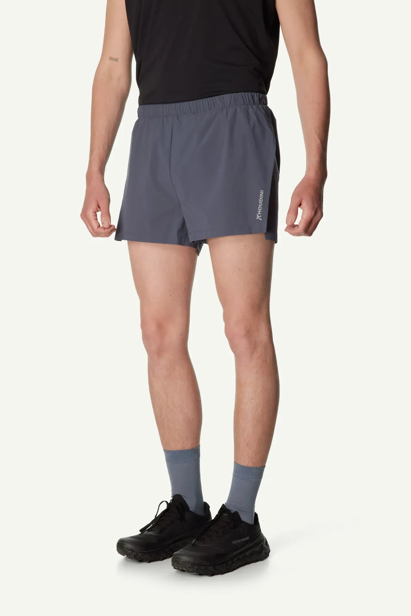 houdini-pace-m-s-pace-split-shorts-true-black-laufshorts image 7