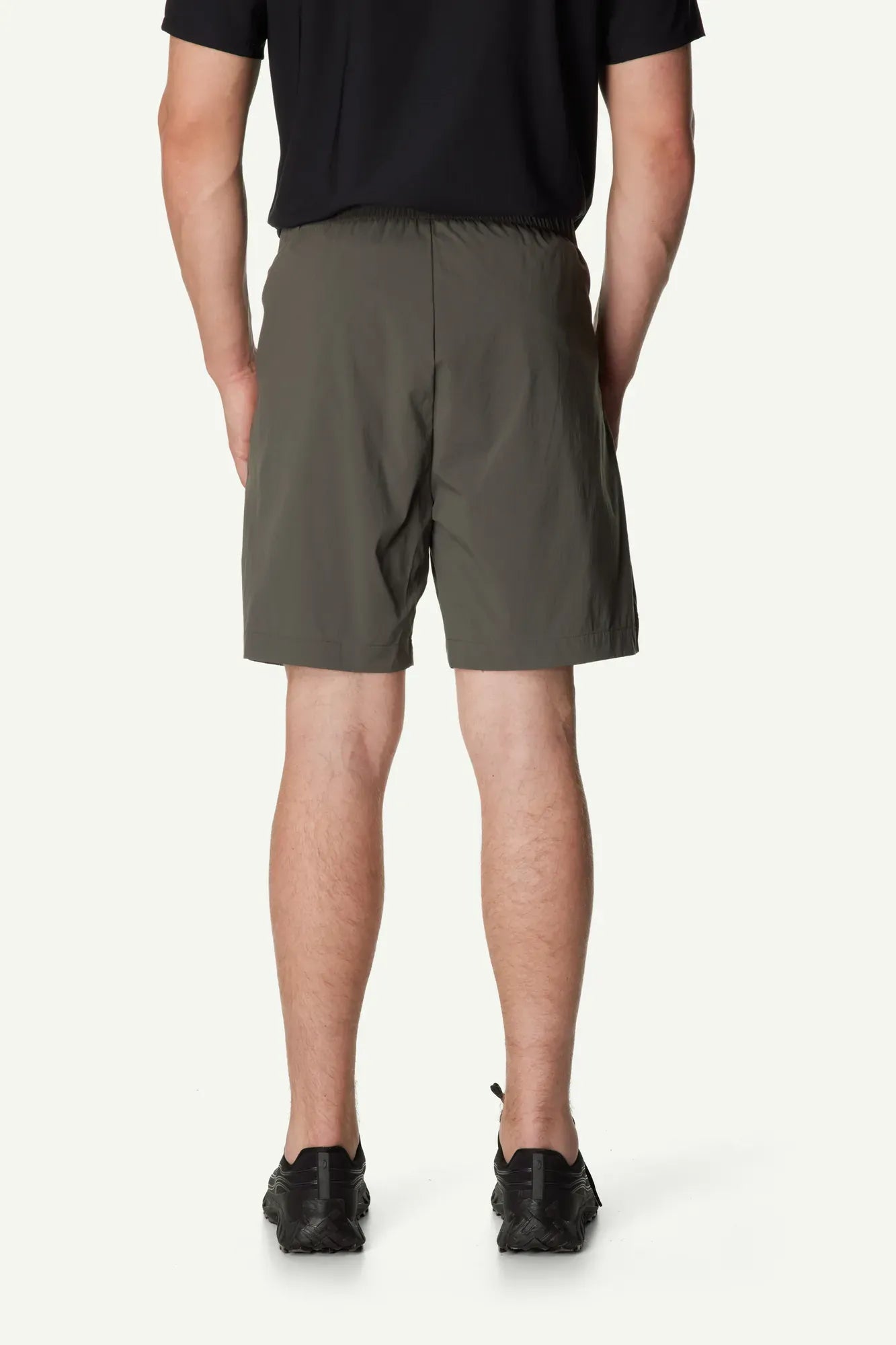 houdini-m-s-liquid-shorts-shorts-herren-true-black-robust image 7