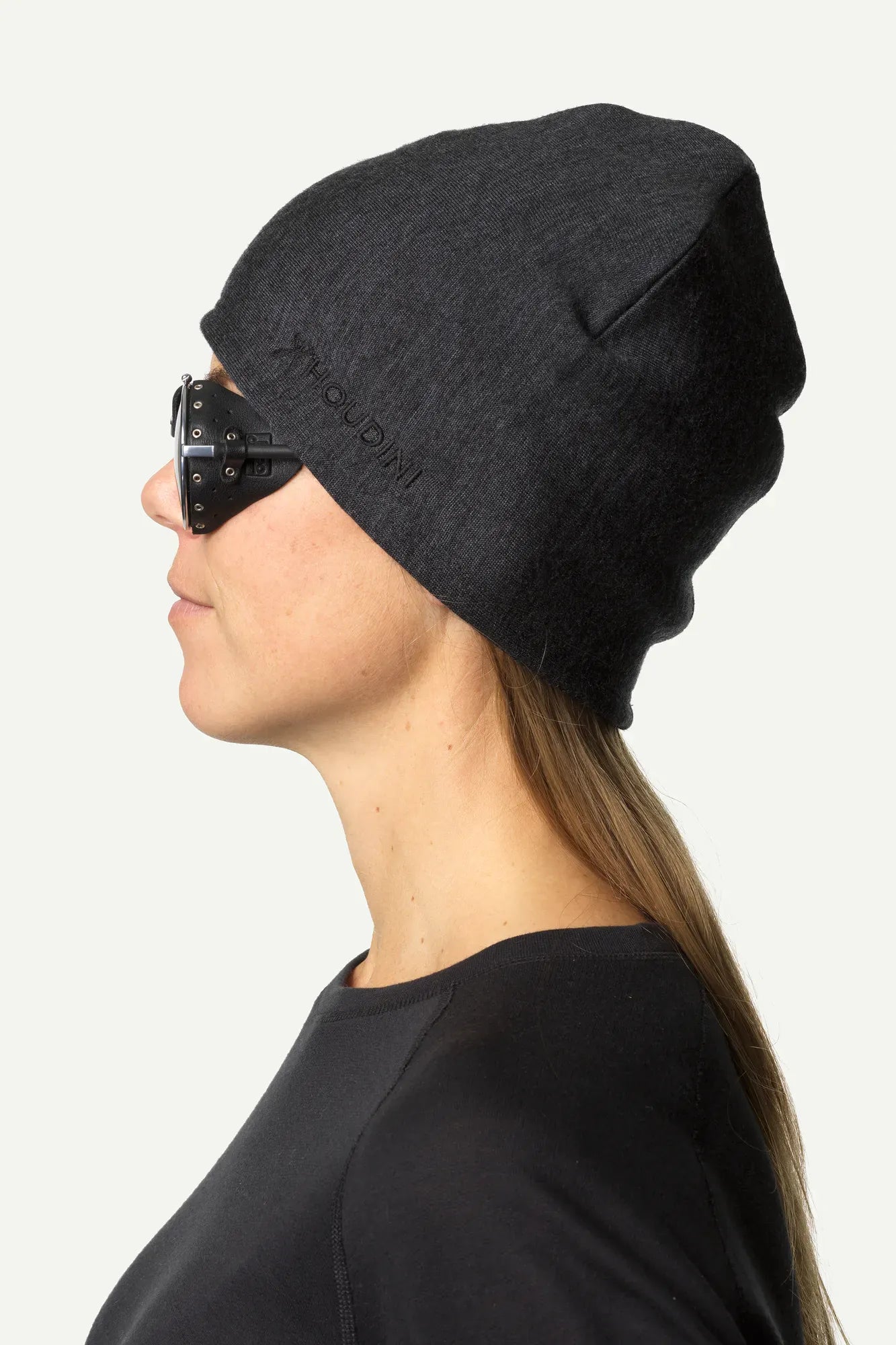 houdini-alto-hat-m-tze-true-black-merinowolle-gr-e-m image 5