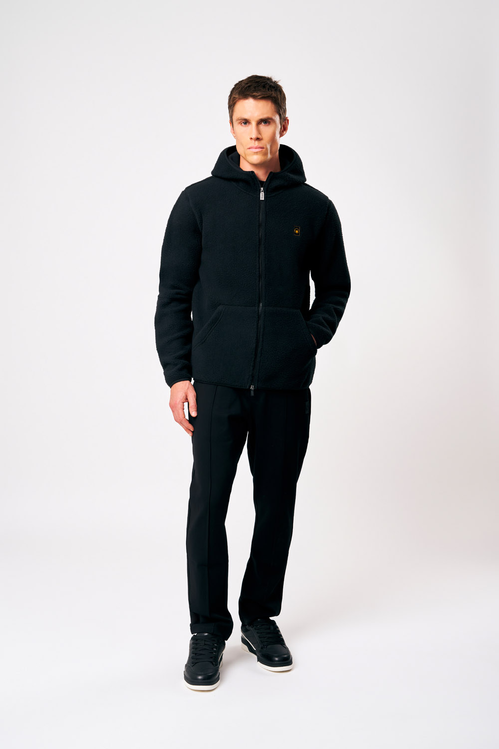 ciesse-outdoor-rodrigo-teddyjacke-herren-schwarz-mit-kapuze image 2