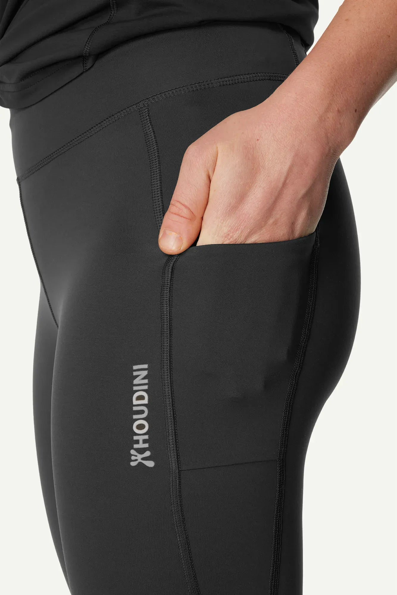 houdini-pace-w-s-pace-trail-short-tights-shorts-true-black-recycelt image 7