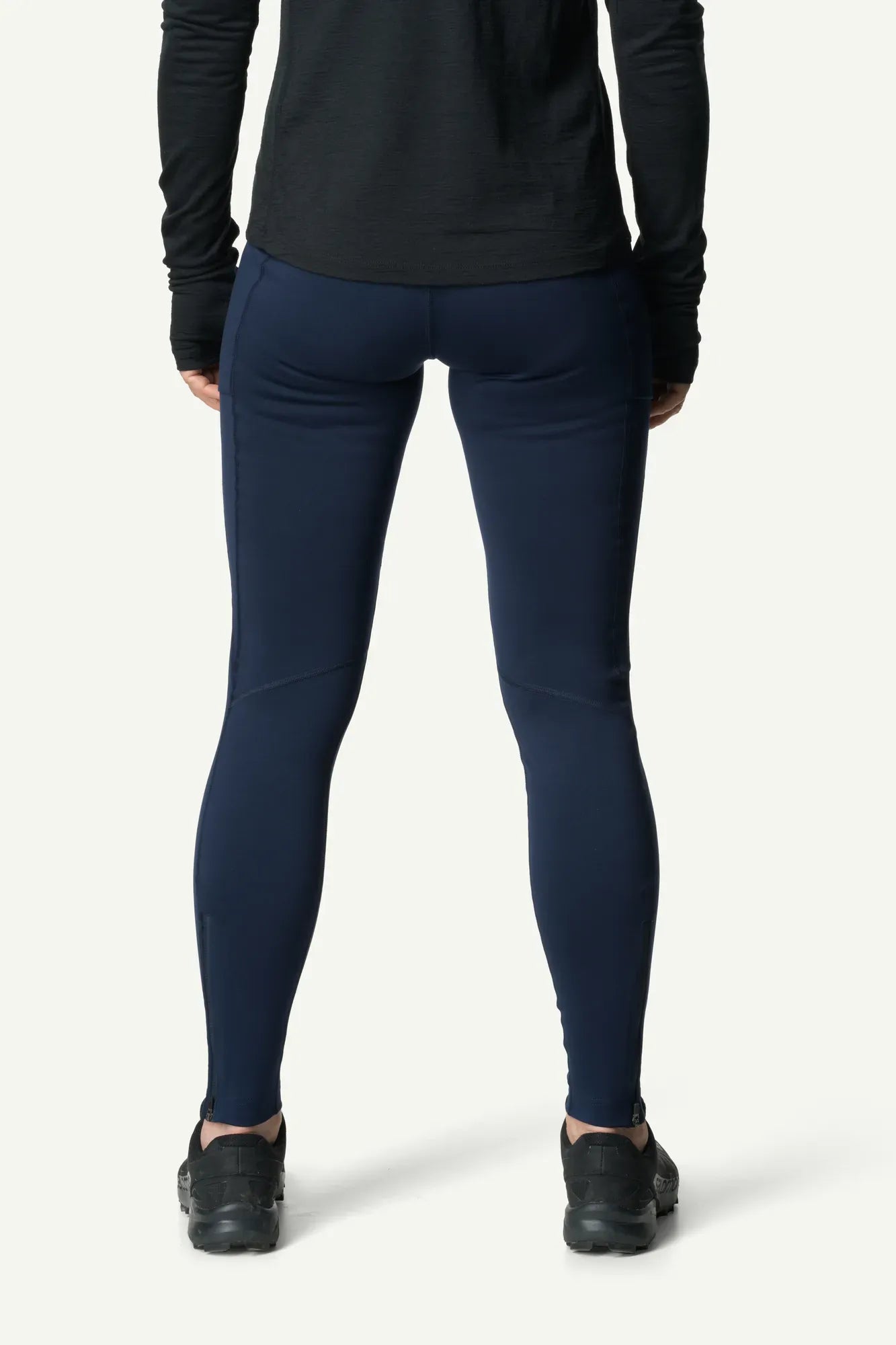 houdini-w-s-pace-trail-tights-lauftights-true-black-taschen image 6