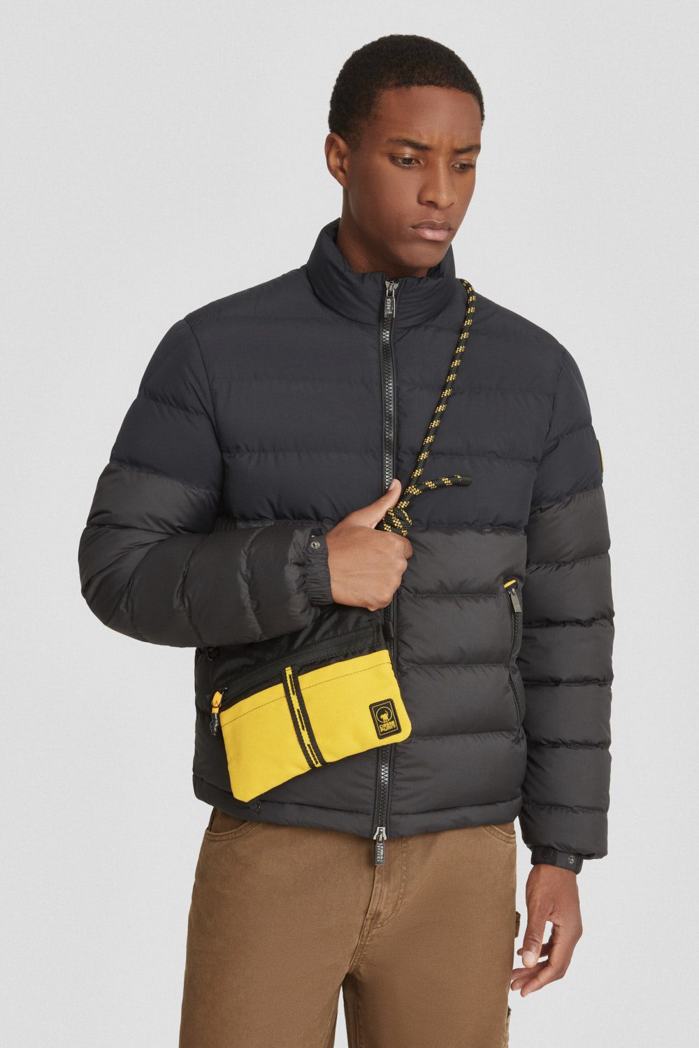 ciesse-outdoor-mini-pochette-umh-ngetasche-schwarz-mit-g-rtelschlaufen image 2