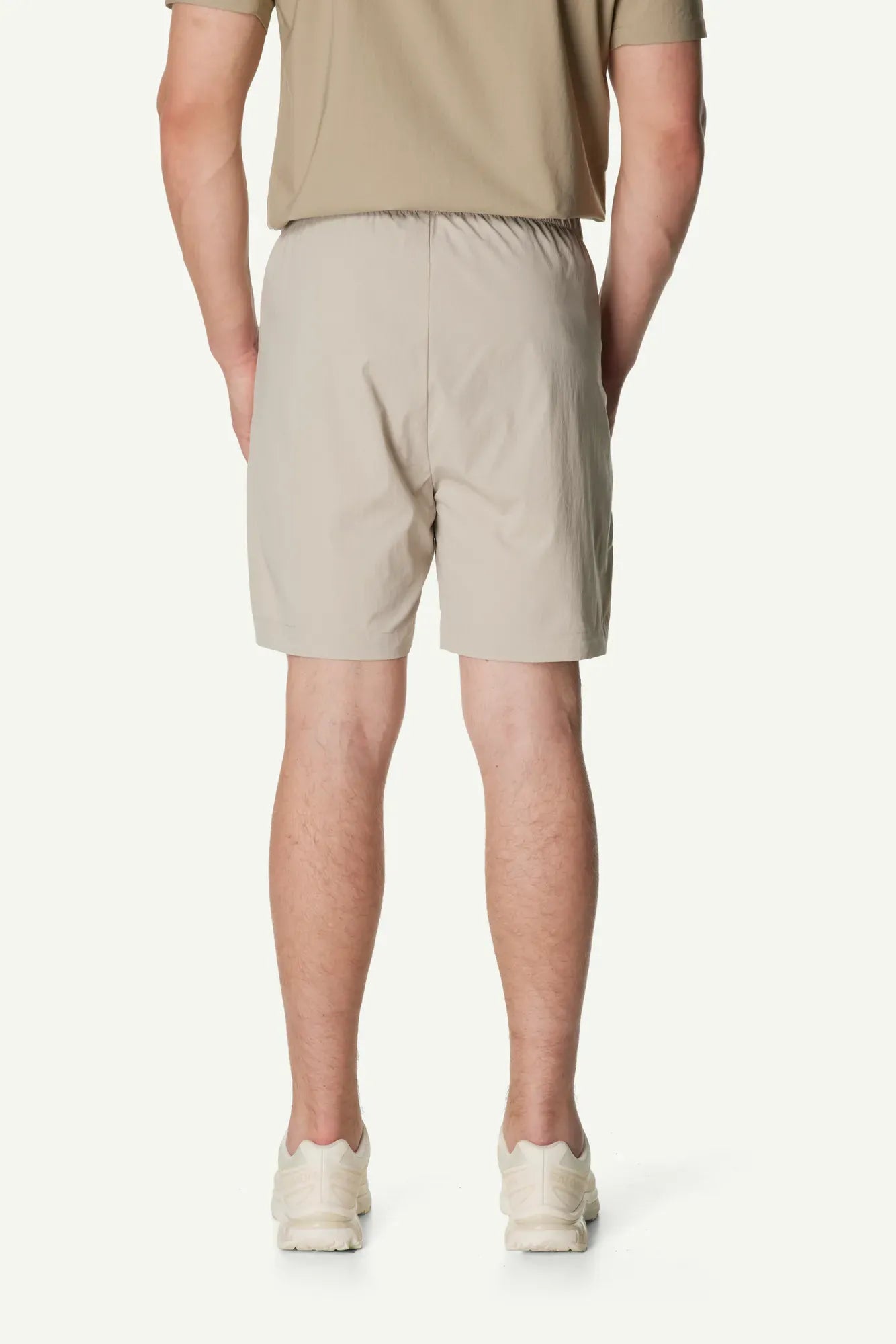 houdini-m-s-liquid-shorts-shorts-herren-true-black-robust image 3