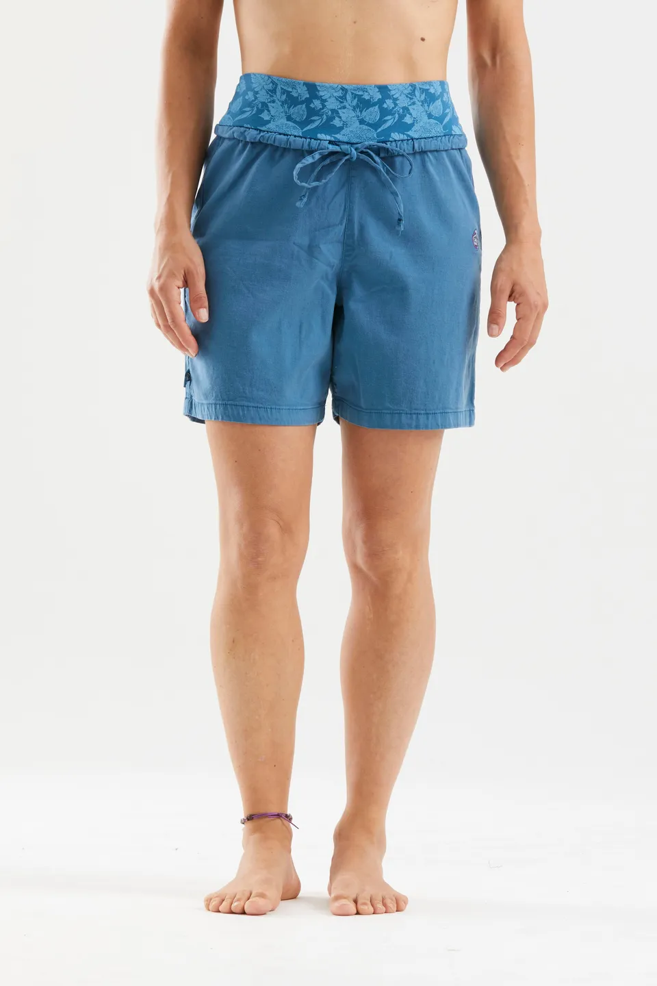 e9-hit-short-2-3-kingfisher-shorts-lyocell image 1