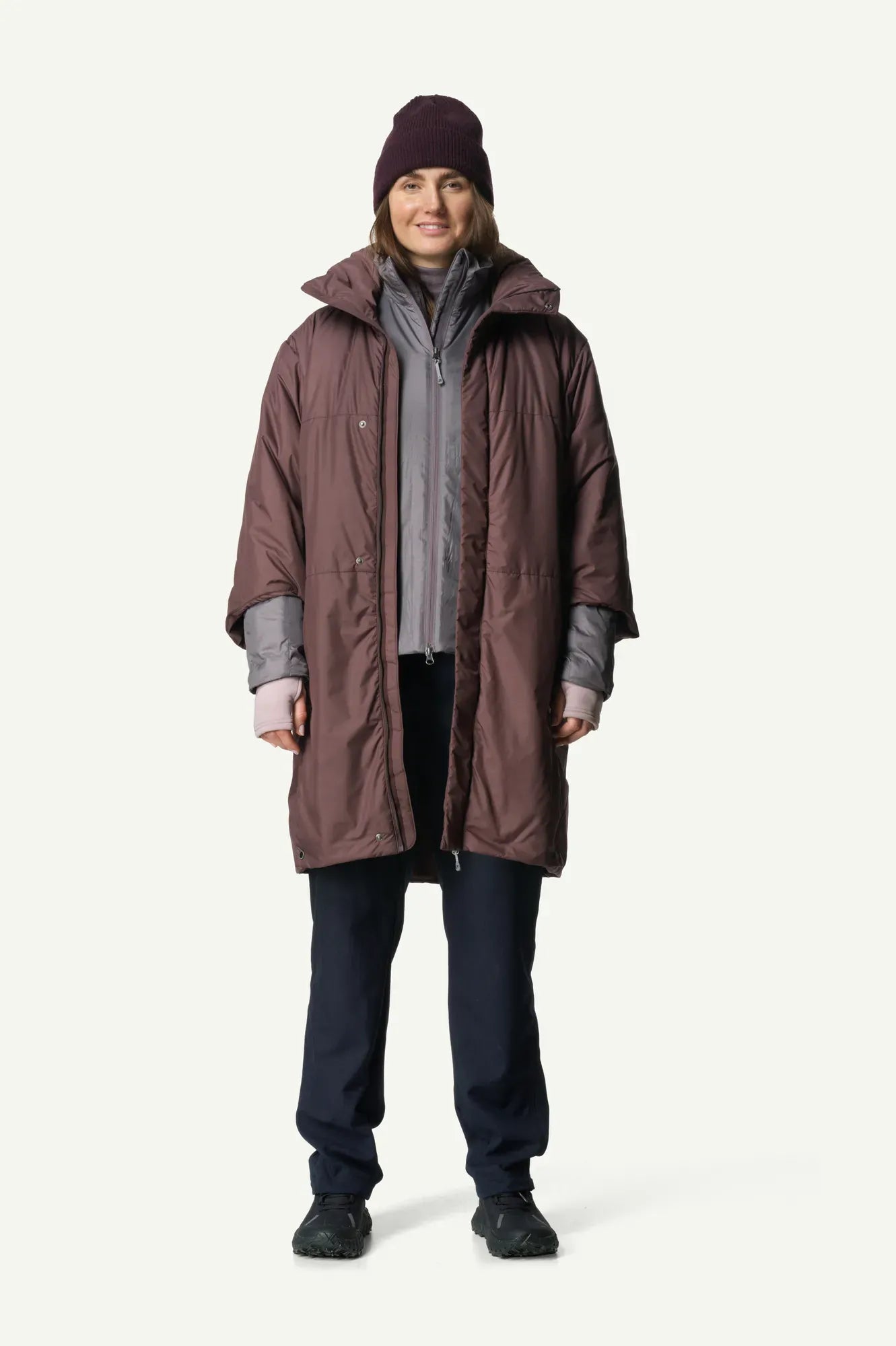 houdini-puff-up-the-cloud-jacke-rock-black-primaloft image 6