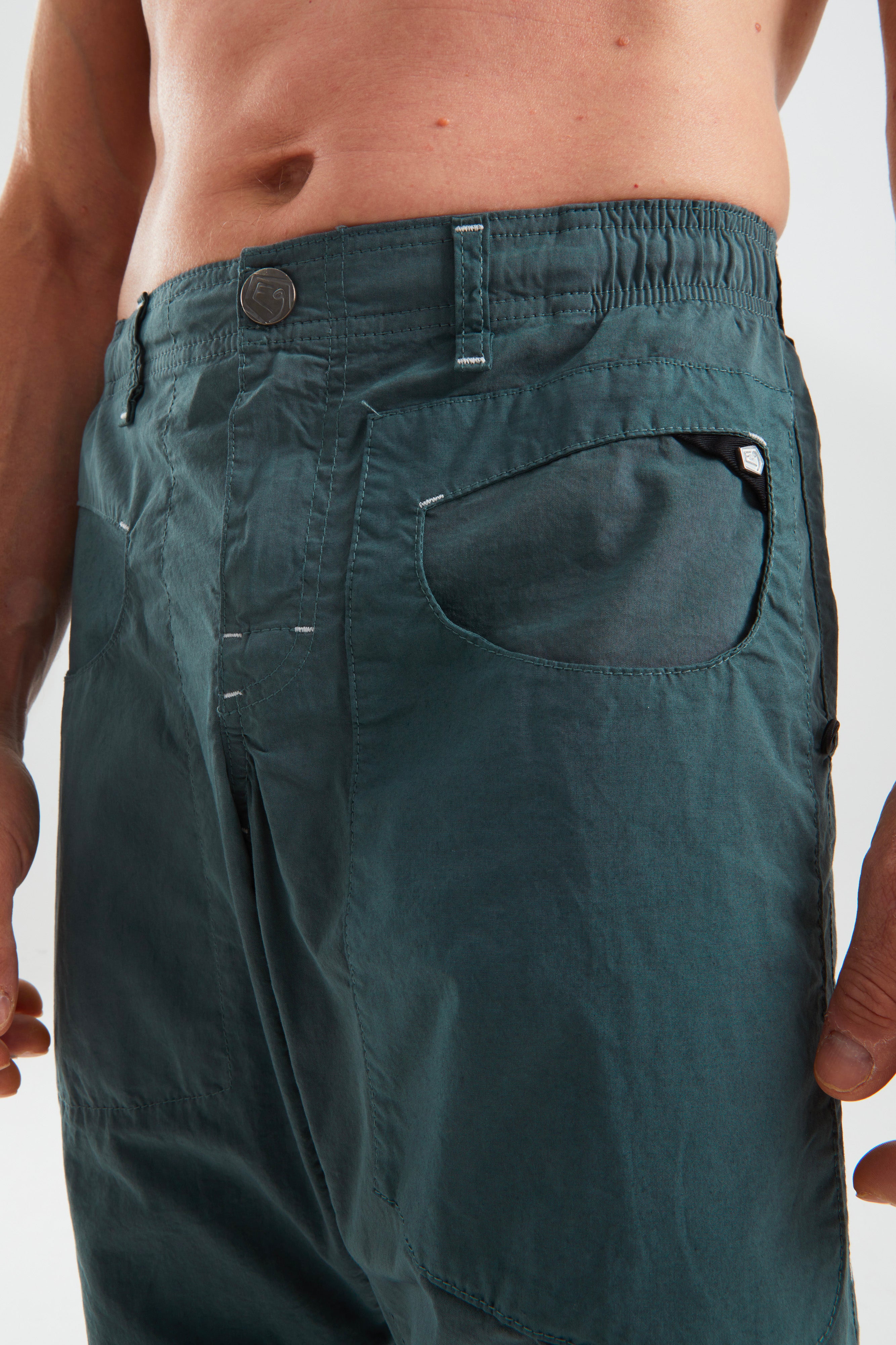 e9-blat1-tt-kletterhose-apatite-bio-baumwolle-slim image 4