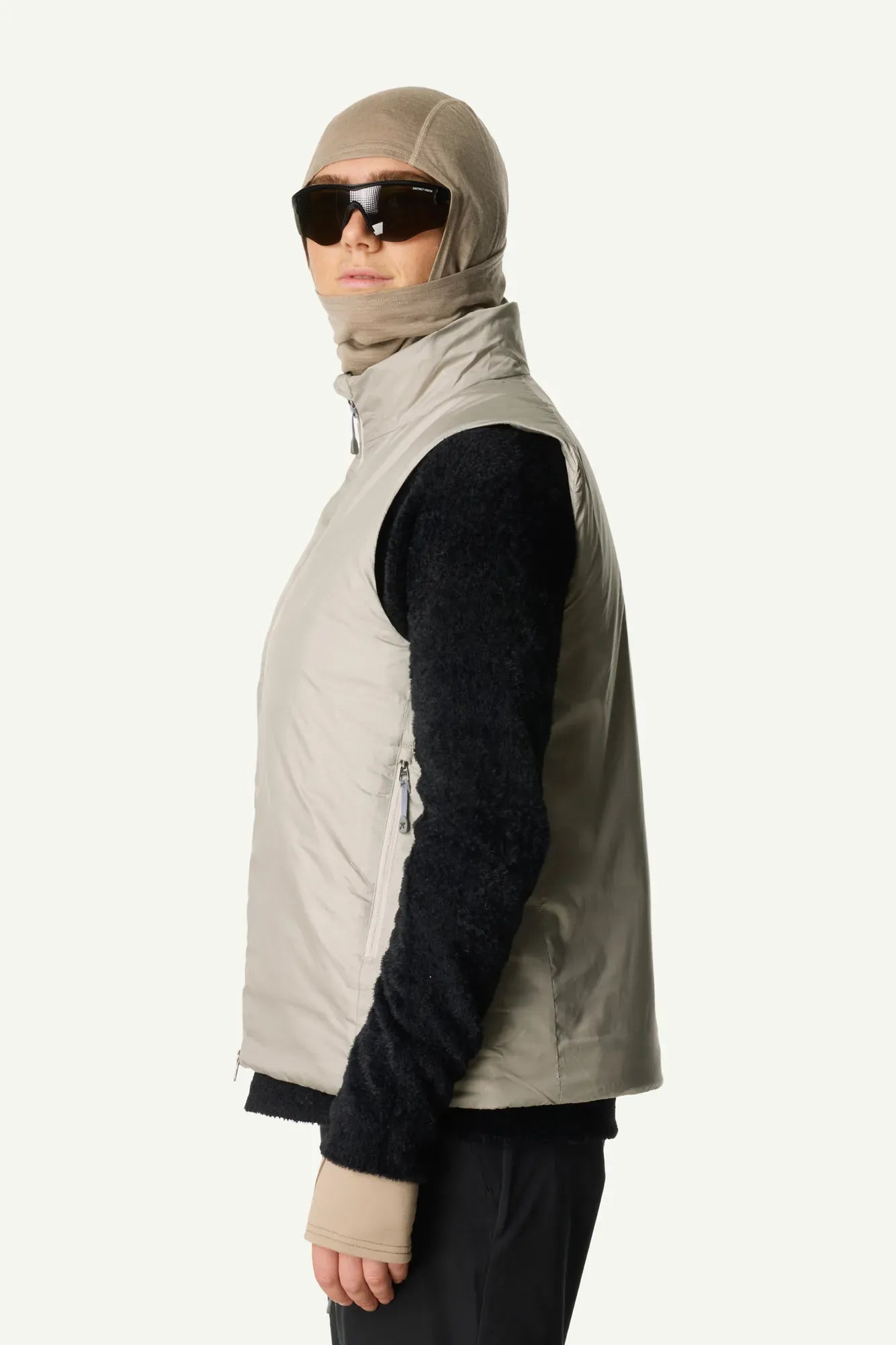houdini-dunfri-weste-sandstorm-damen-primaloft image 3