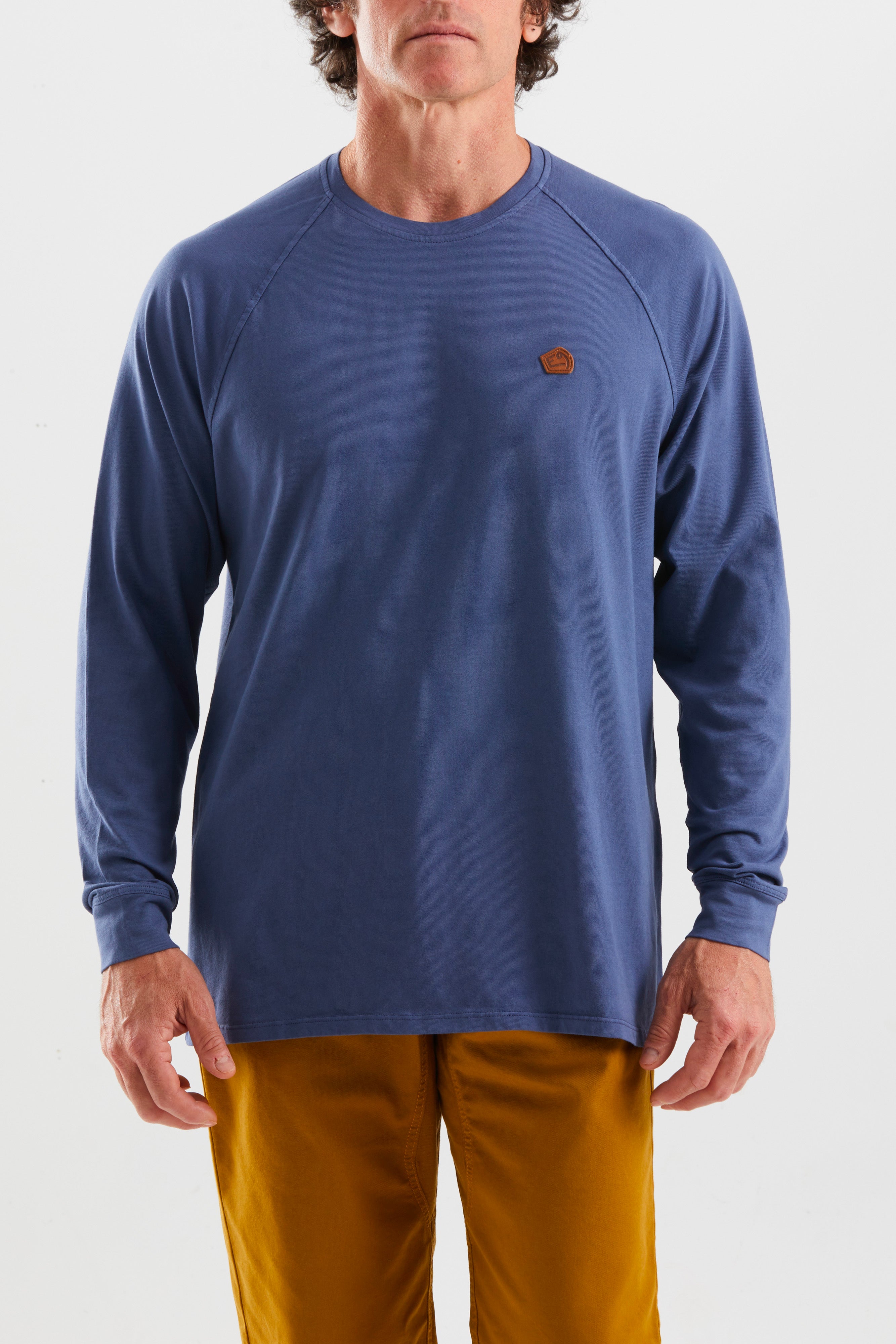 e9-long-z-longsleeve-blackboard-bio-baumwolle-regular image 2