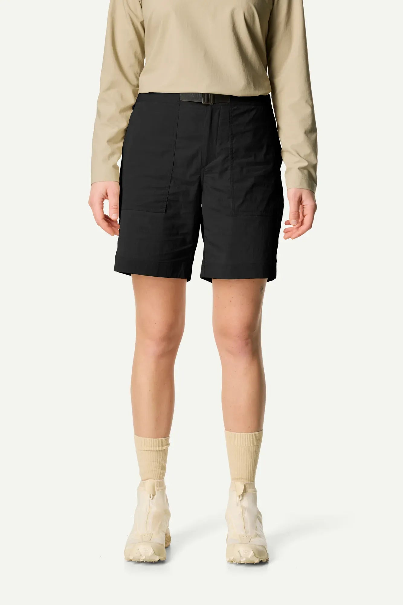 houdini-liquid-chore-damen-shorts-true-black-robust image 5