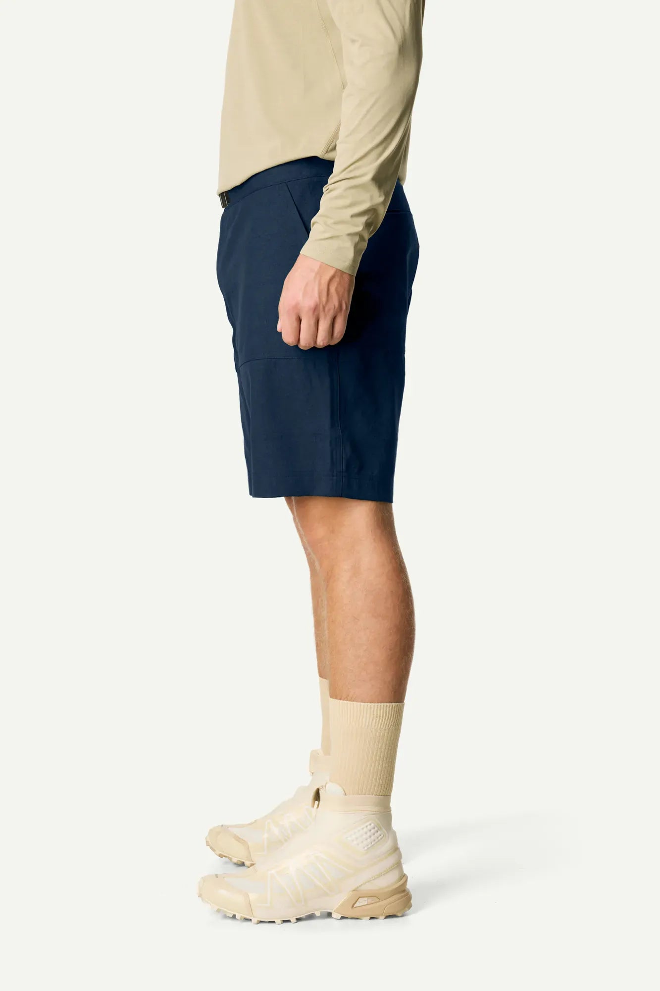 houdini-corespun-chore-m-s-shorts-true-black-polyester image 8