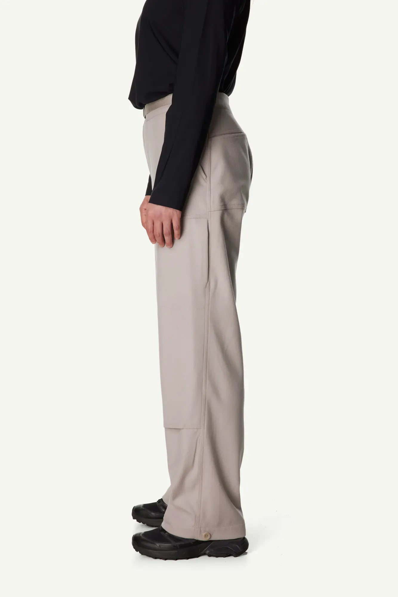 houdini-work-hard-pants-damenhose-sandstorm-wolle image 4
