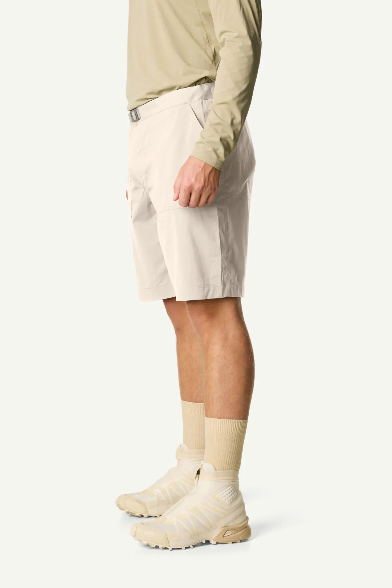 houdini-liquid-chore-shorts-herren-true-black-strapazierf-hig image 5