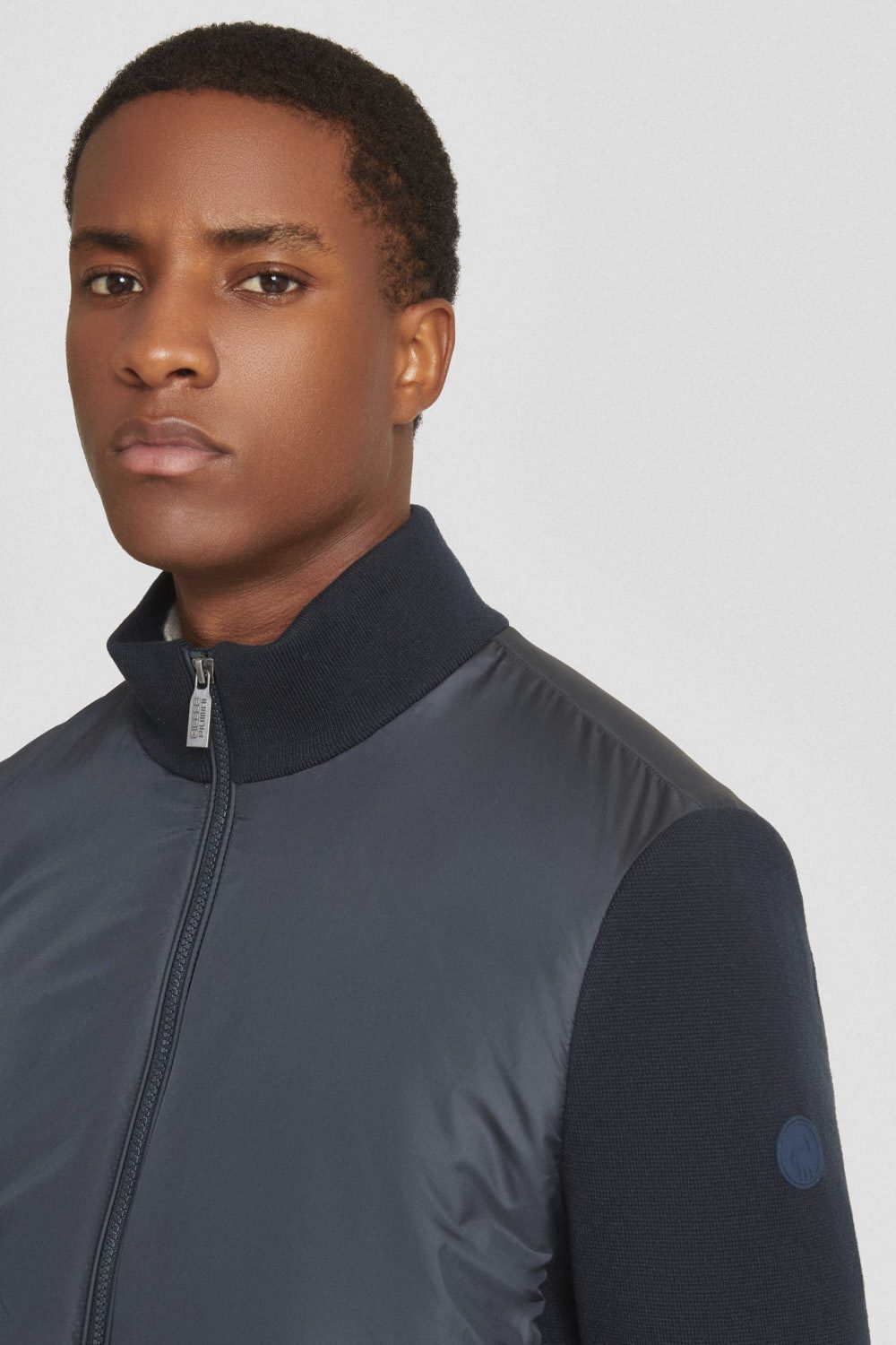 ciesse-jacke-blau-leicht-mit-strick-rmeln-regular image 3