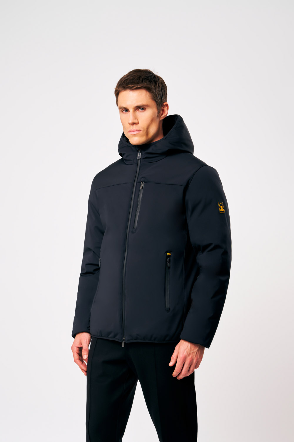 ciesse-outdoor-jayden-3-0-softshelljacke-schwarz-kapuze image 2