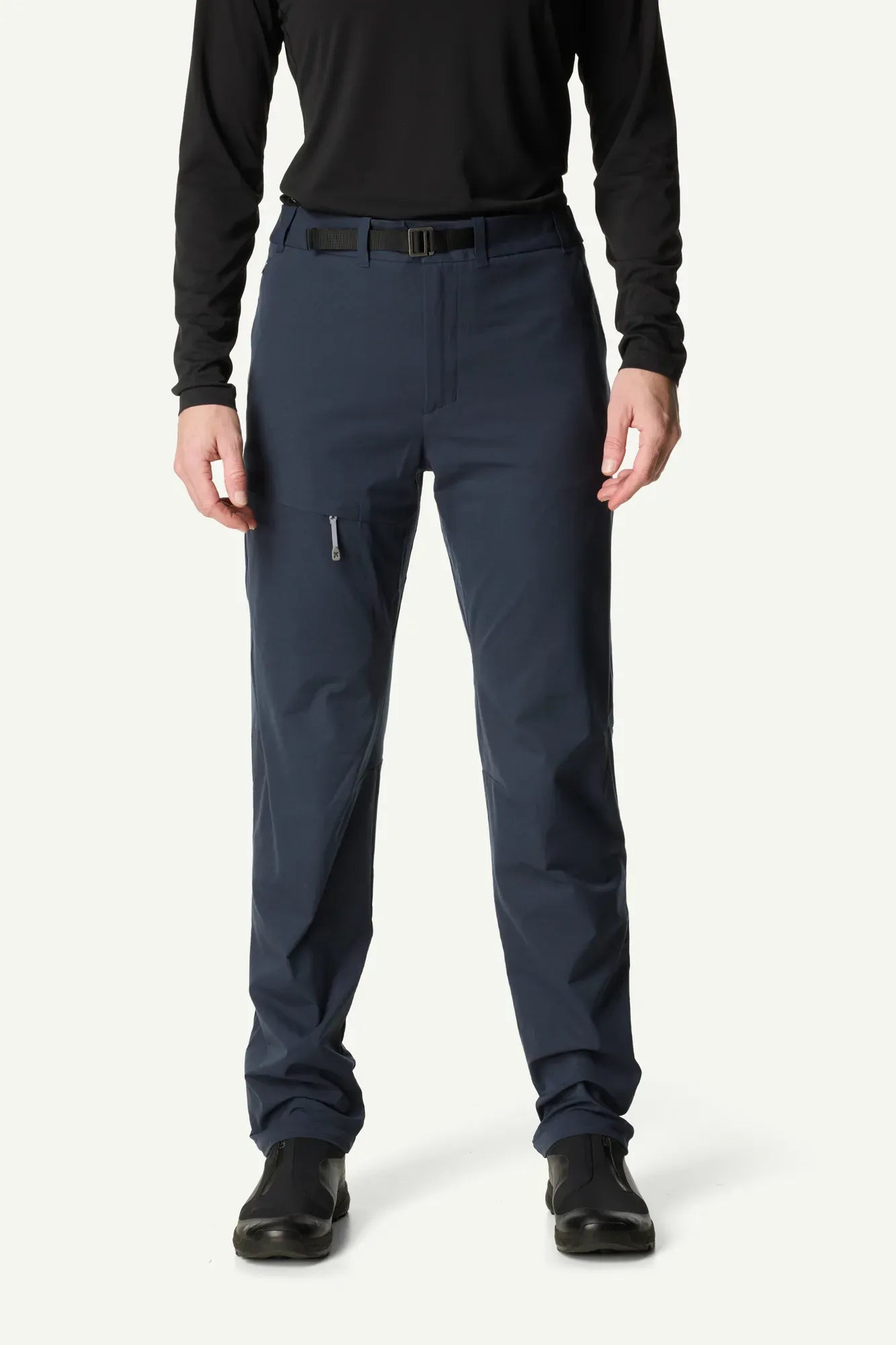 houdini-core-tech-pants-softshellhose-damen-sandstorm-winddicht image 3