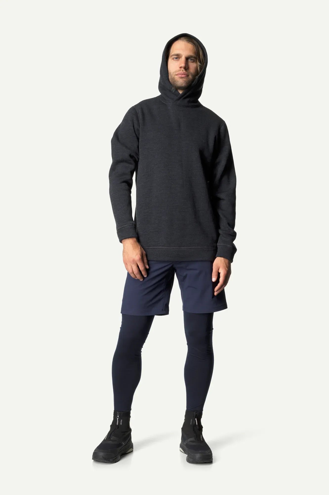 houdini-alto-houdi-herren-hoodie-true-black-merinowolle image 1