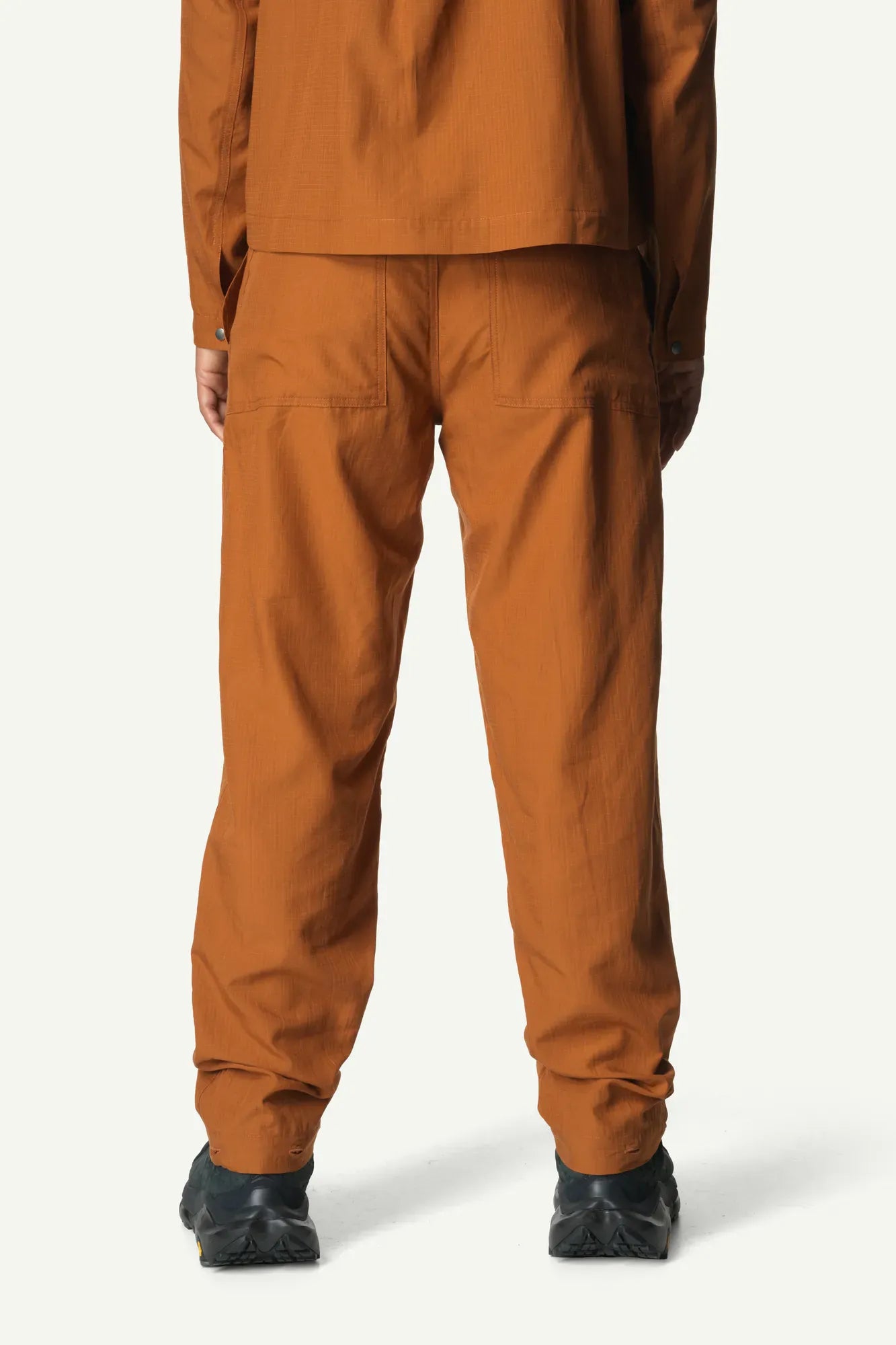 houdini-tree-chore-pants-kletterhose-cinnamon-brown-tencel image 3