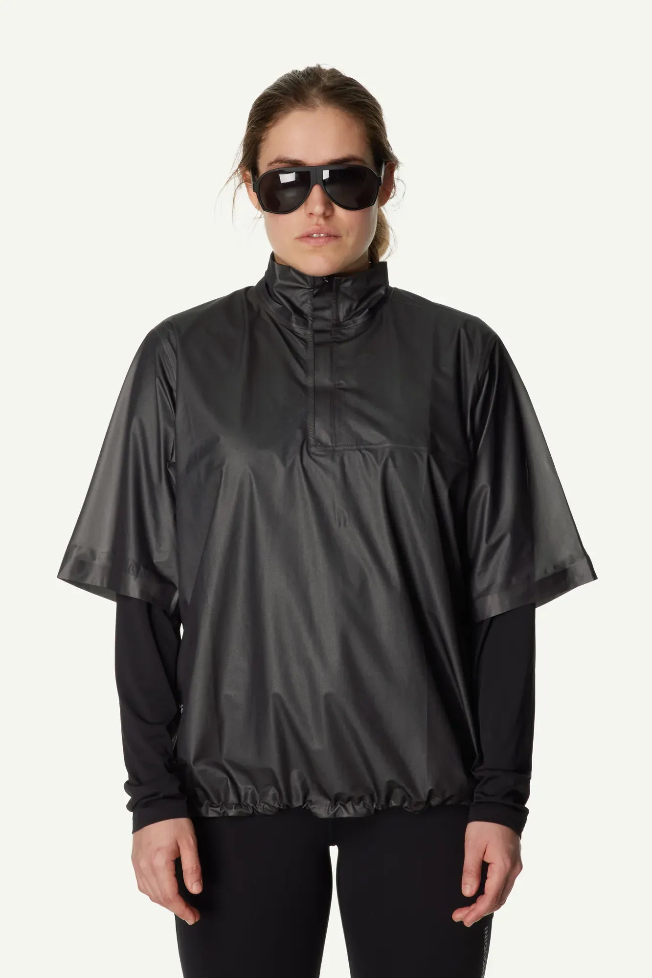 houdini-w-s-the-orange-tee-trailshirt-true-black-ultraleicht image 8
