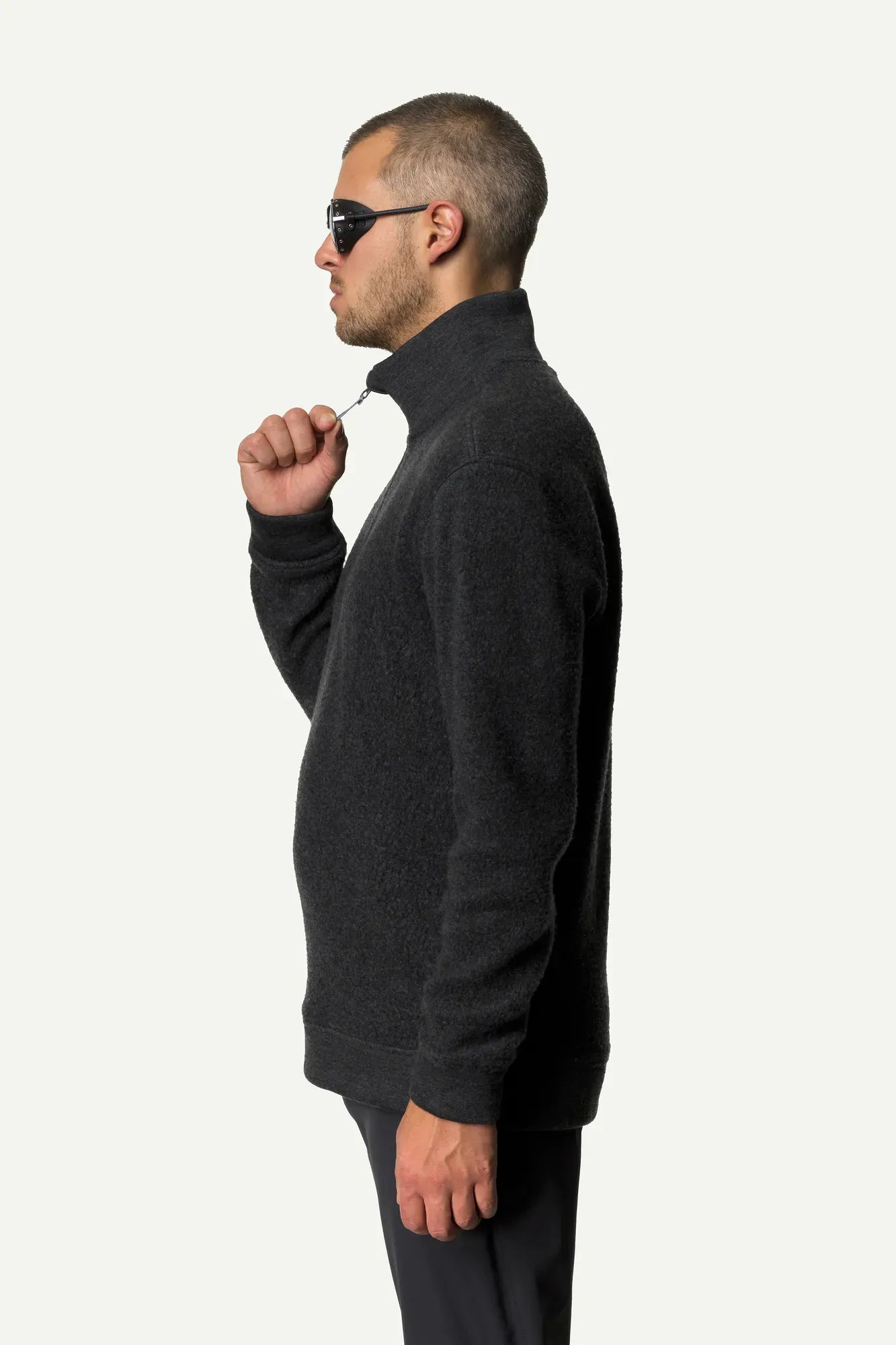 houdini-alto-m-s-half-zip-fleecepullover-true-black-merino image 2