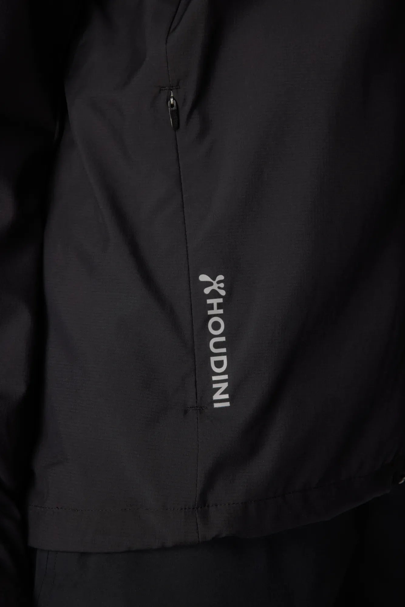 houdini-pace-trail-jacke-true-black-damen-atmungsaktiv image 5