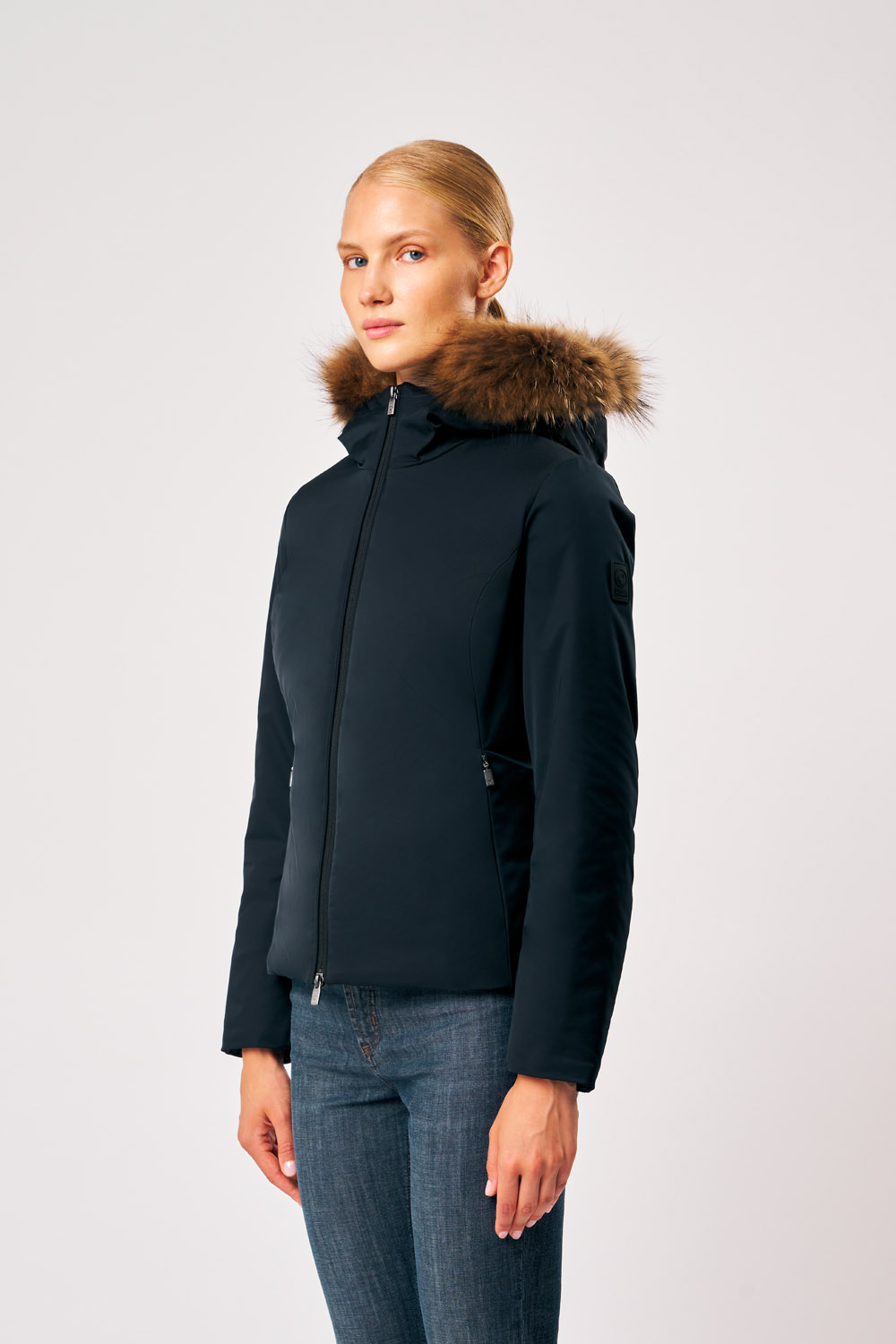 ciesse-outdoor-biliana-winterjacke-schwarz-mit-fellkapuze image 1