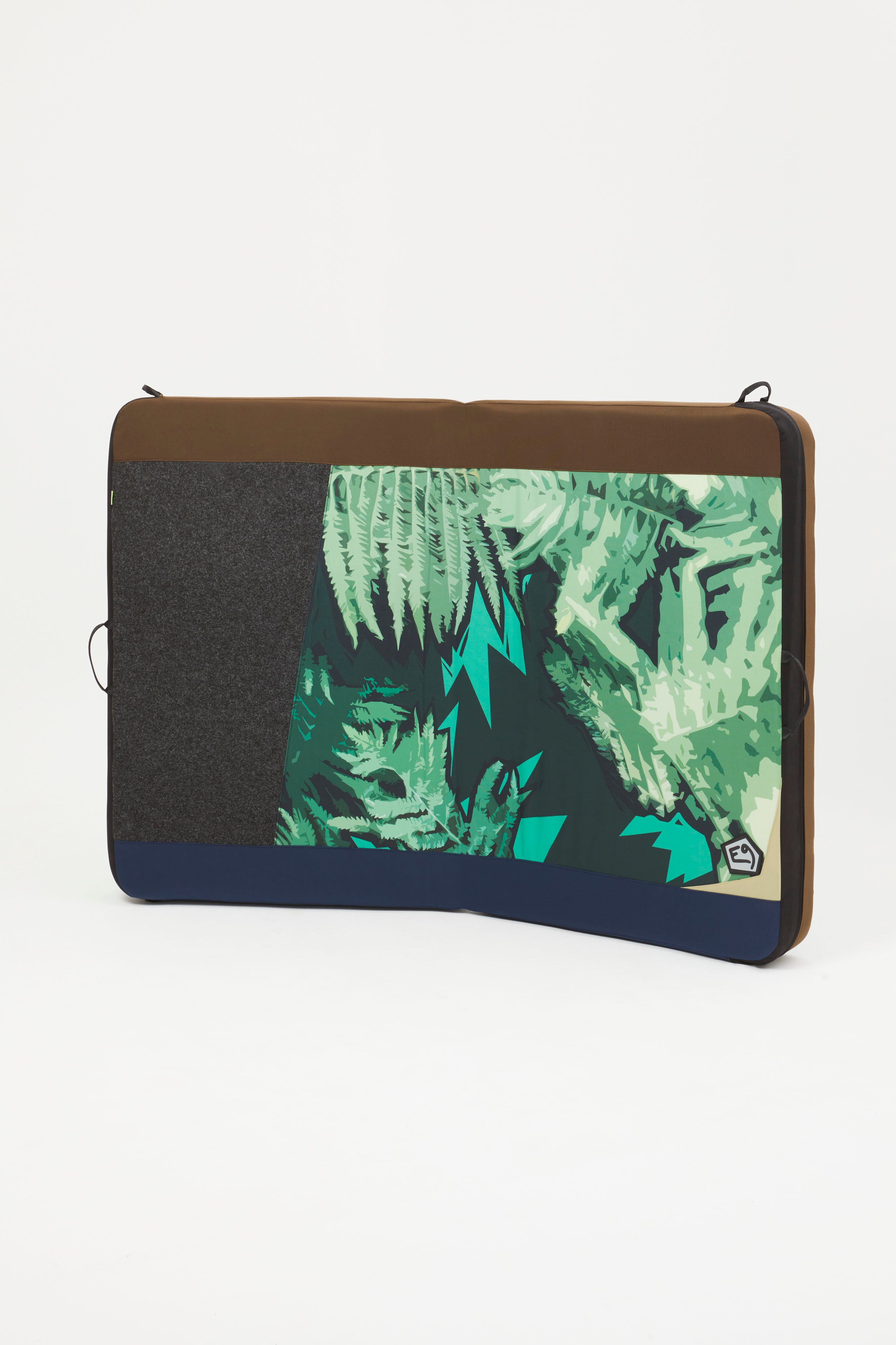 e9-jazz-pad-bouldermatte-ferns-160x116-crashpad image 1