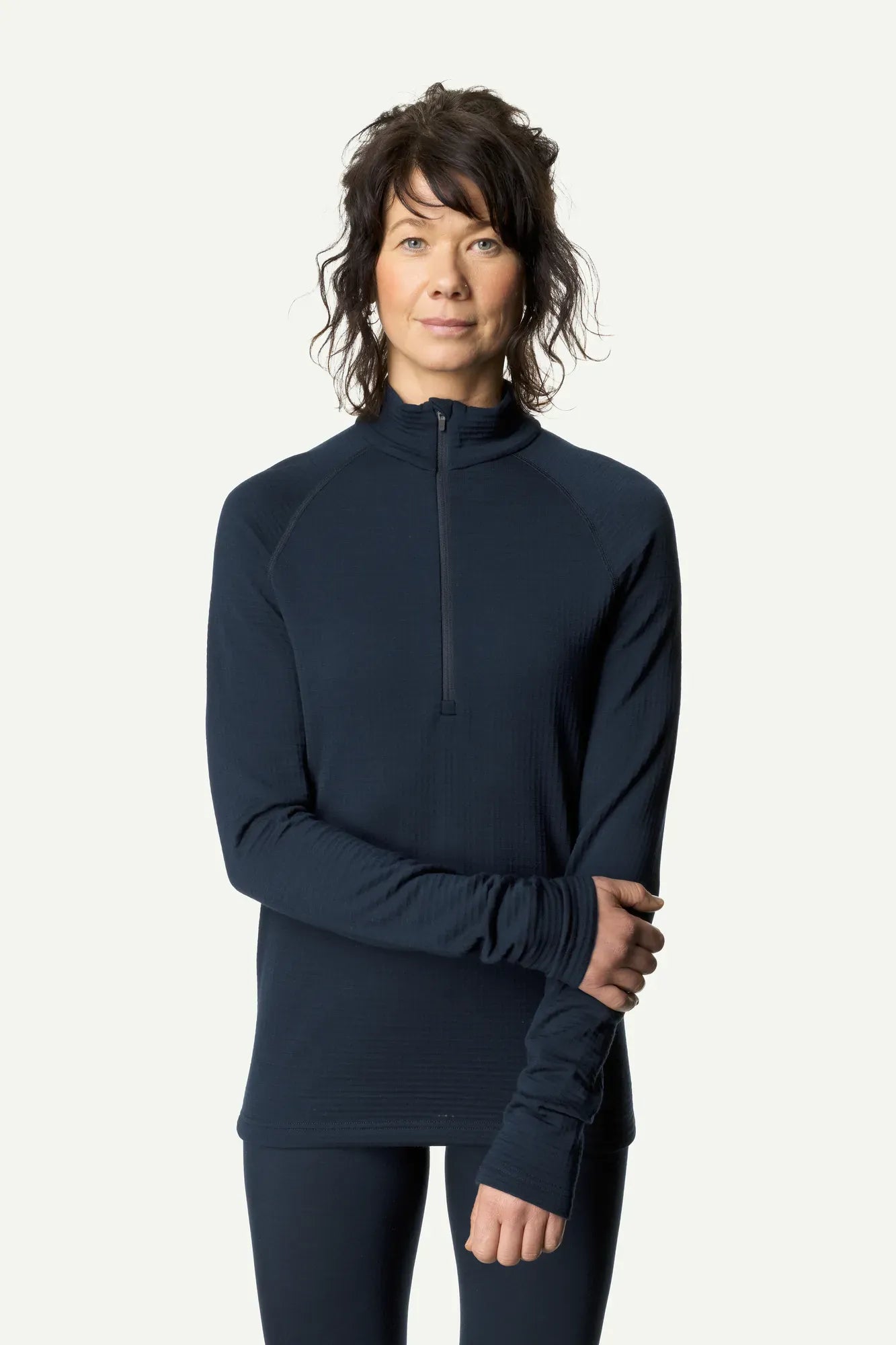 houdini-desoli-thermal-half-zip-damen-midlayer-true-black image 2