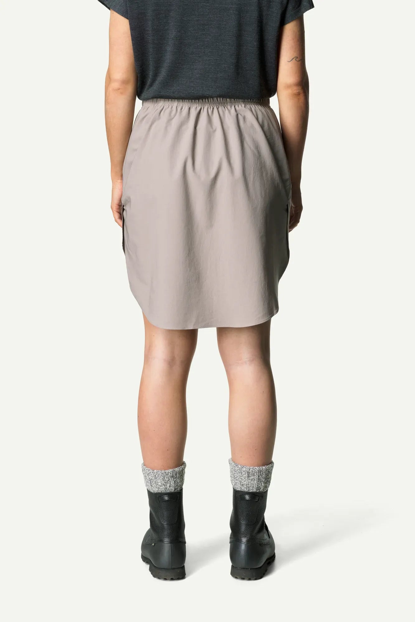 houdini-stride-w-s-stride-skirt-sportrock-true-black-s image 8