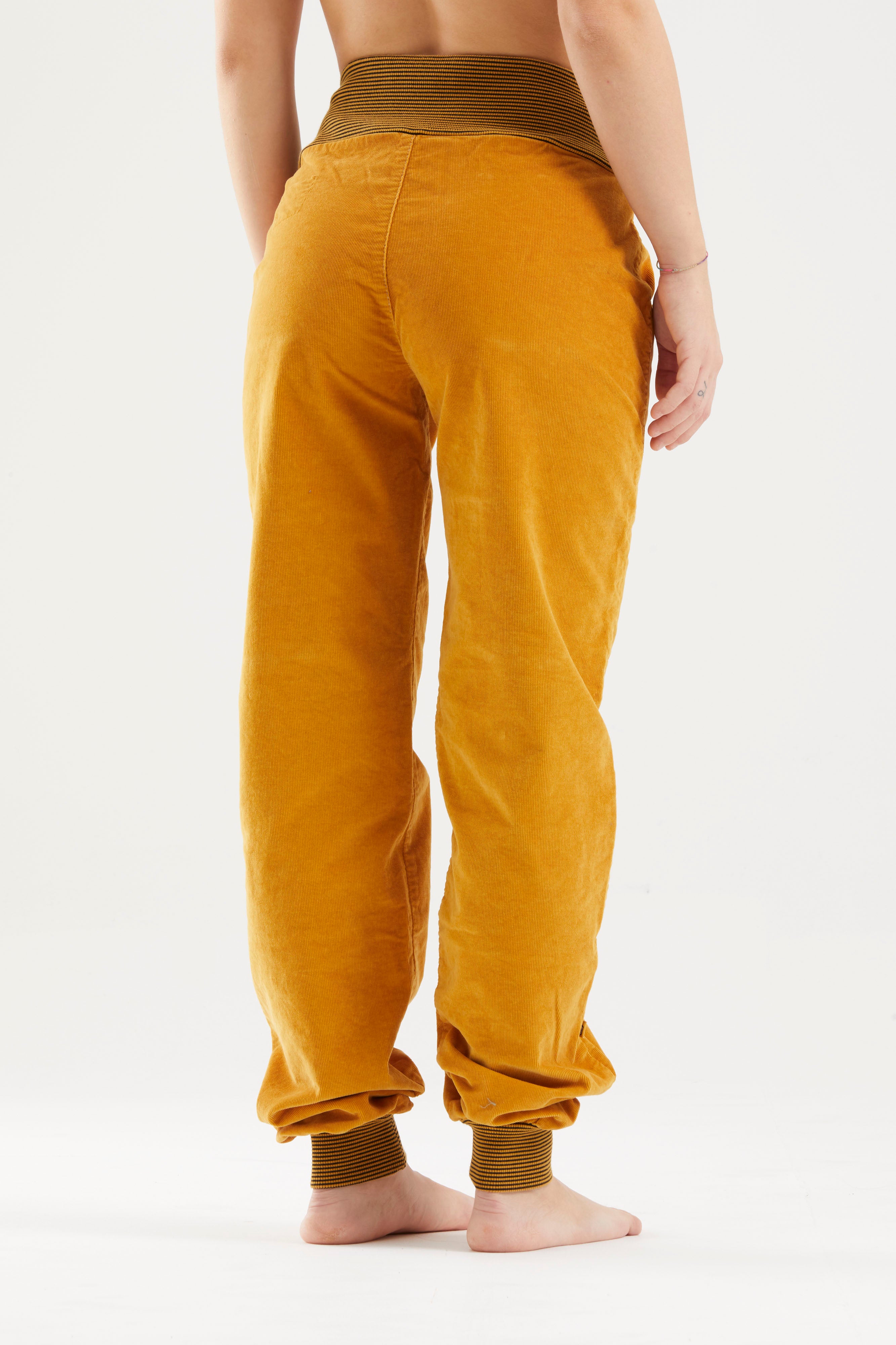 e9-iuppi-kletterhose-curry-cord-relaxed-fit image 3