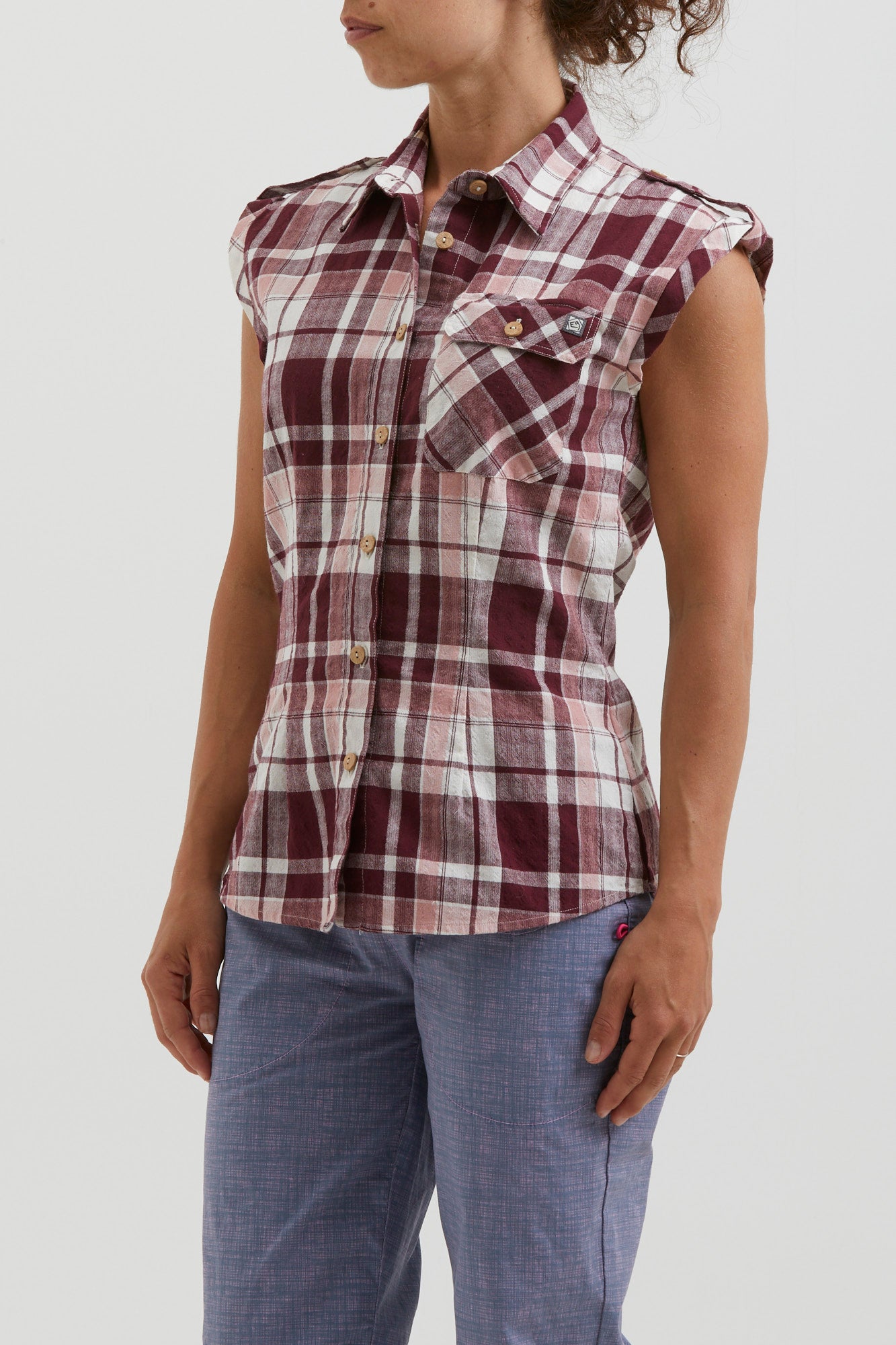 e9-fiore-tank-top-apple-check image 2