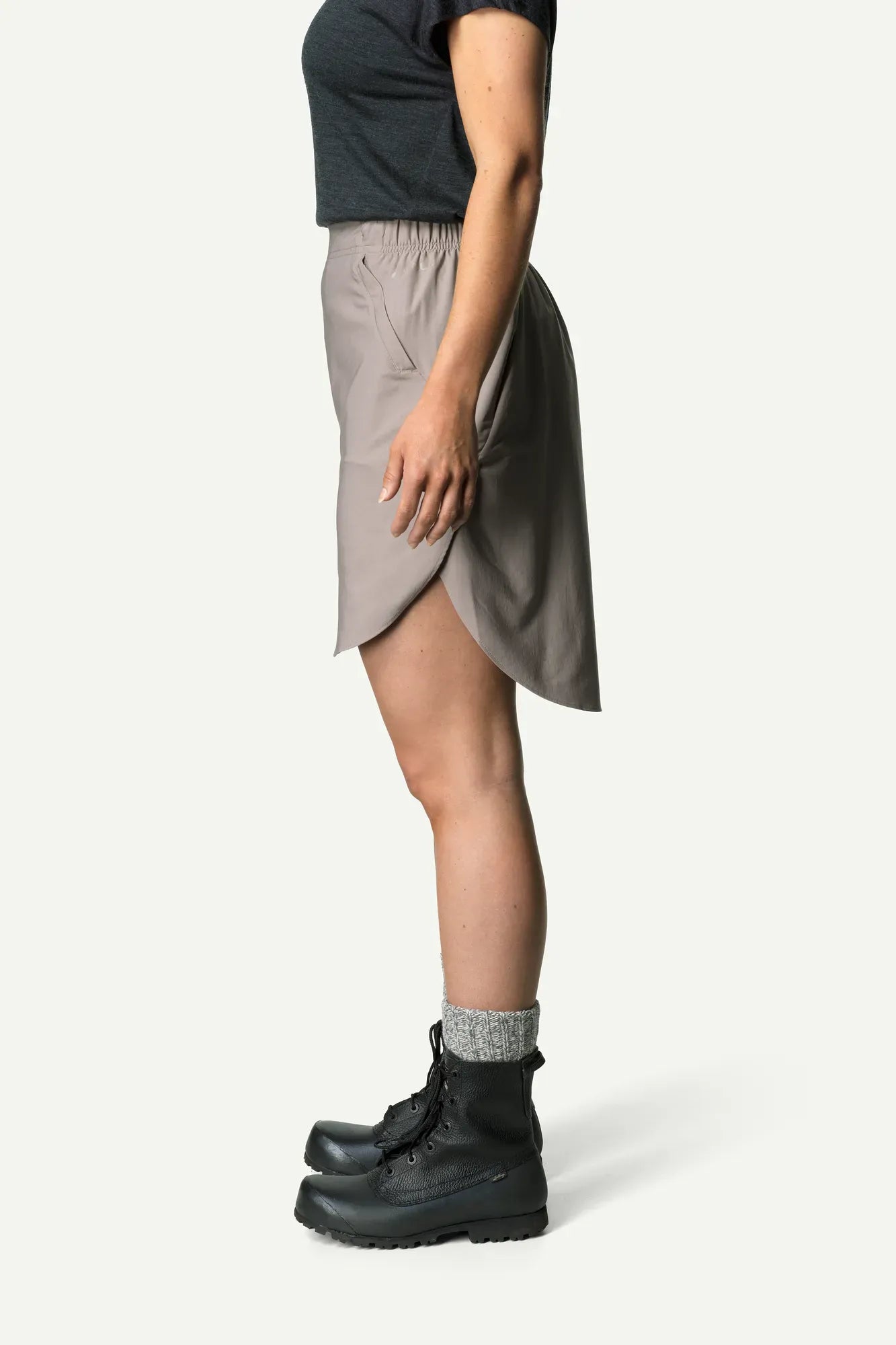 houdini-stride-w-s-stride-skirt-sportrock-true-black-s image 7