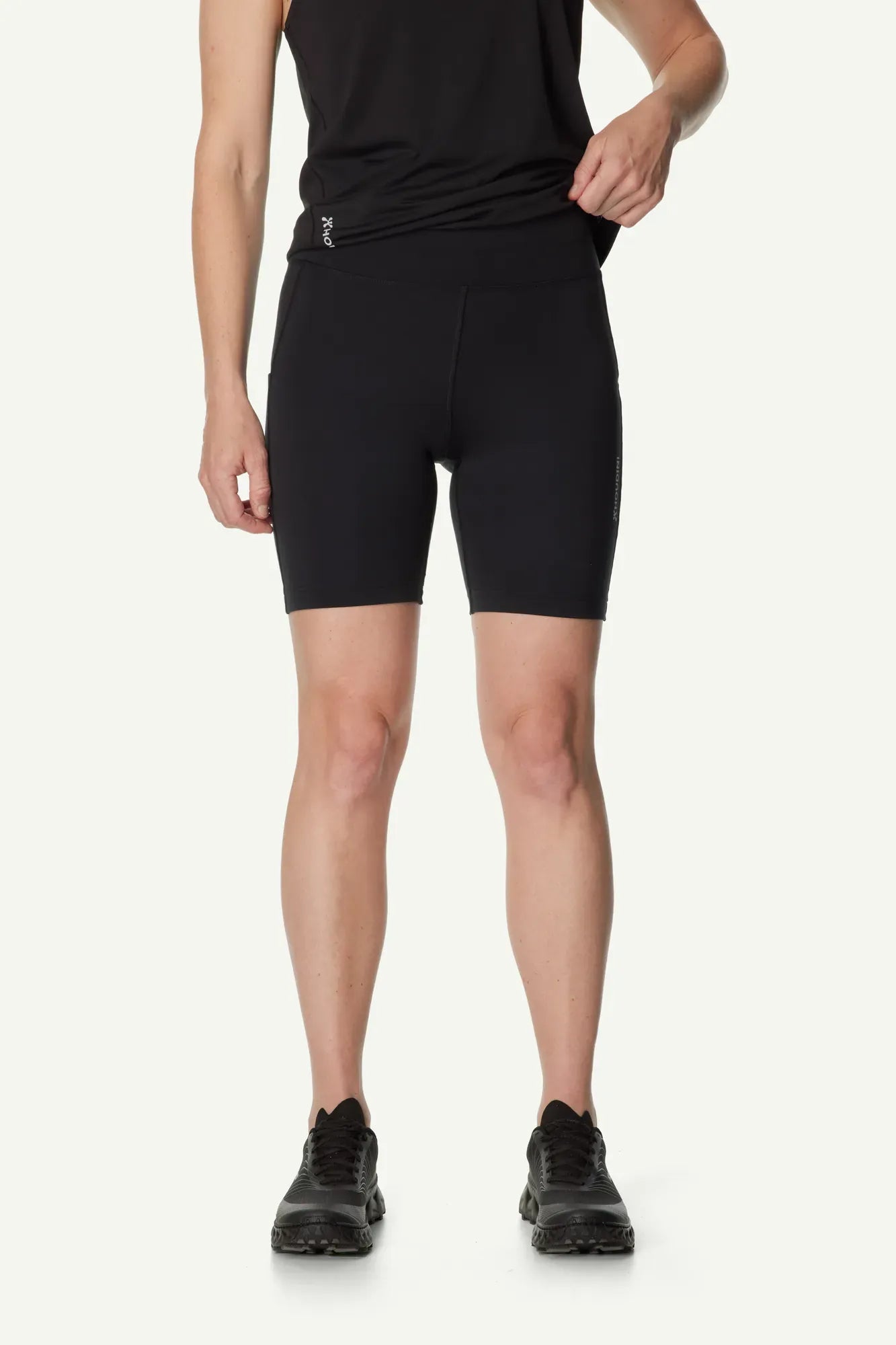 houdini-pace-w-s-pace-trail-short-tights-shorts-true-black-recycelt image 4