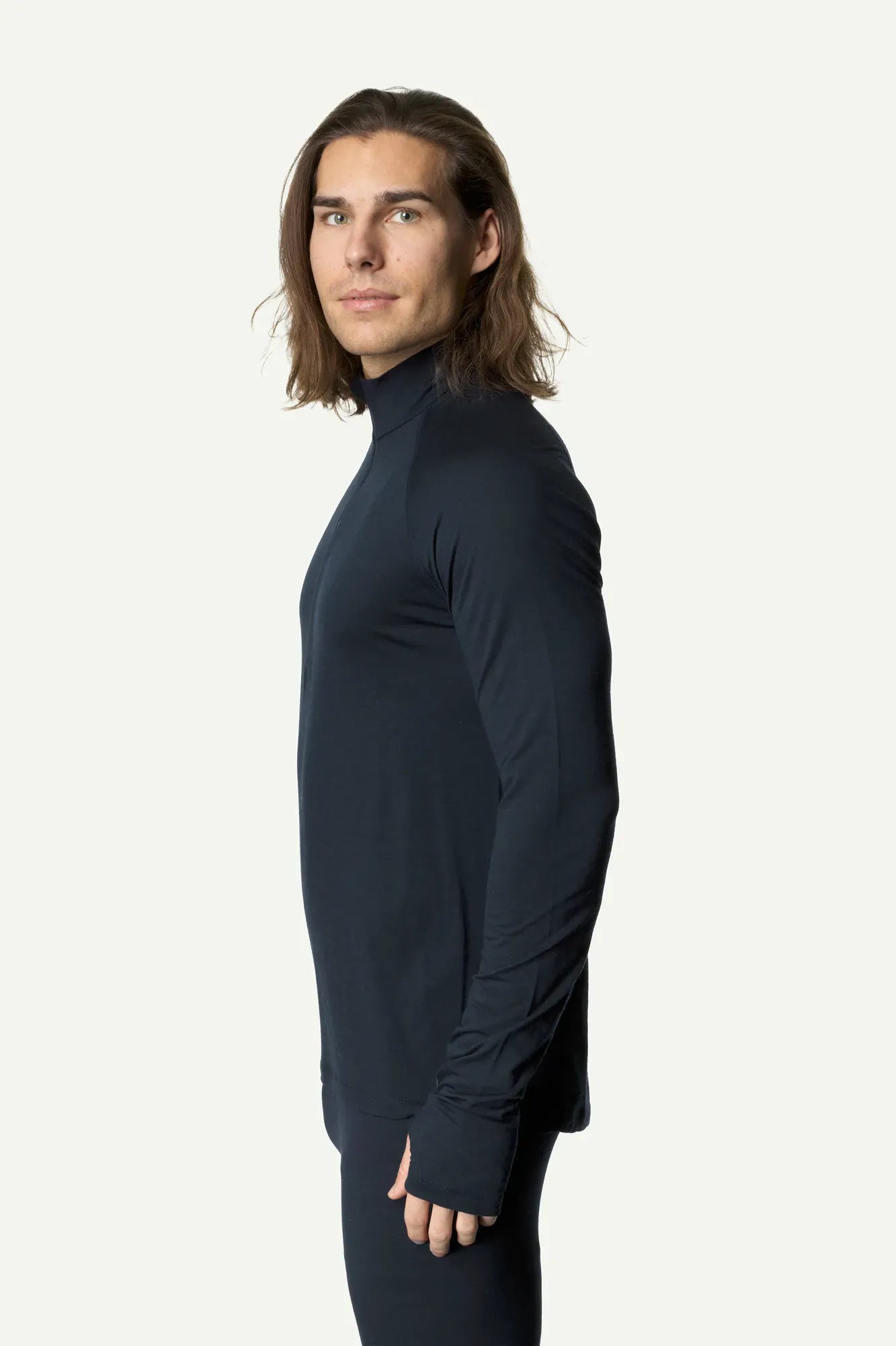 houdini-desoli-light-half-zip-merino-true-black-herren image 2