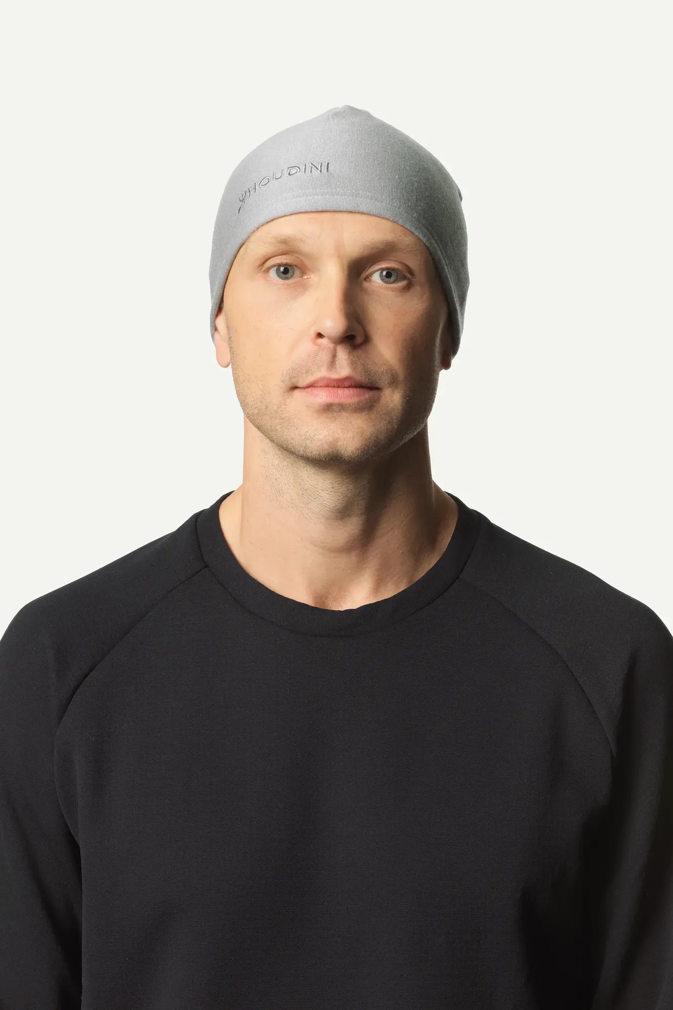 houdini-alto-hat-m-tze-true-black-merinowolle-gr-e-m image 8