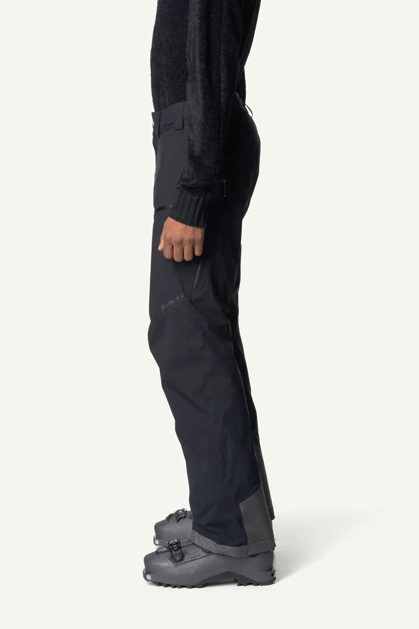 houdini-ride-insulated-herren-skihose-true-black-warm image 8