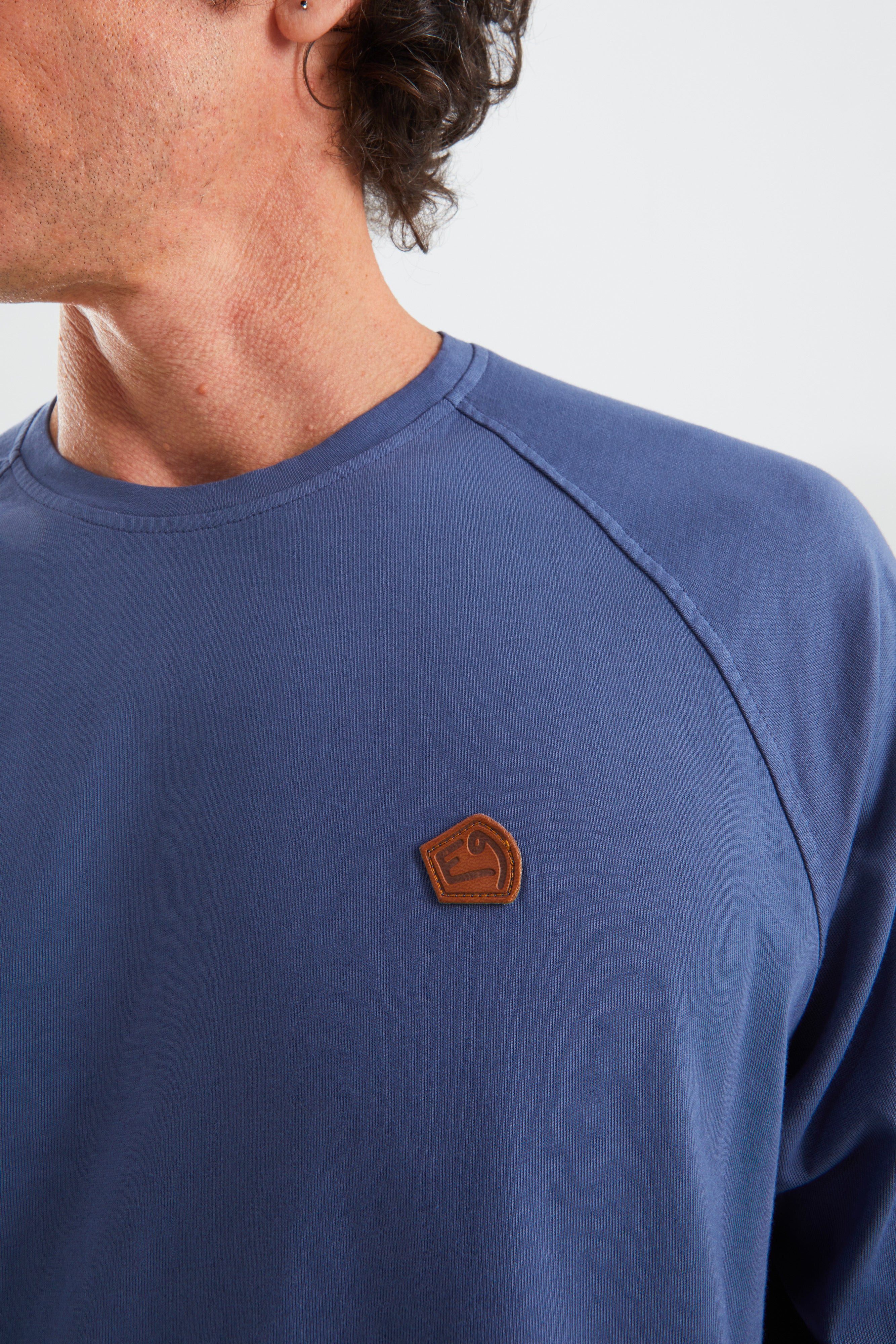 e9-long-z-longsleeve-blackboard-bio-baumwolle-regular image 3