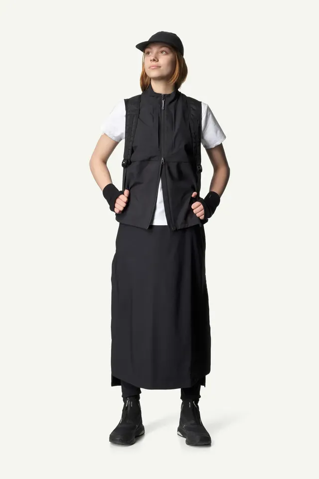 houdini-walkabout-skirt-outdoorrock-true-black-leicht image 1