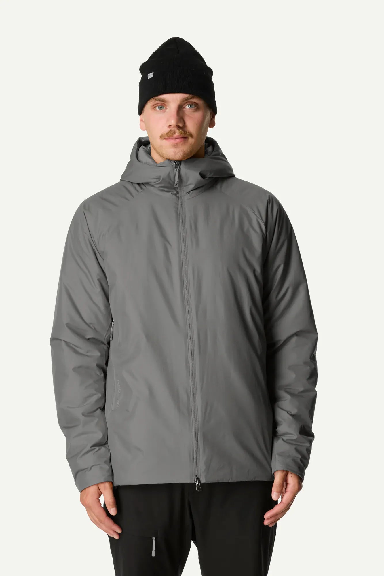 houdini-m-s-dunfri-guide-isolationsjacke-true-black-primaloft image 1