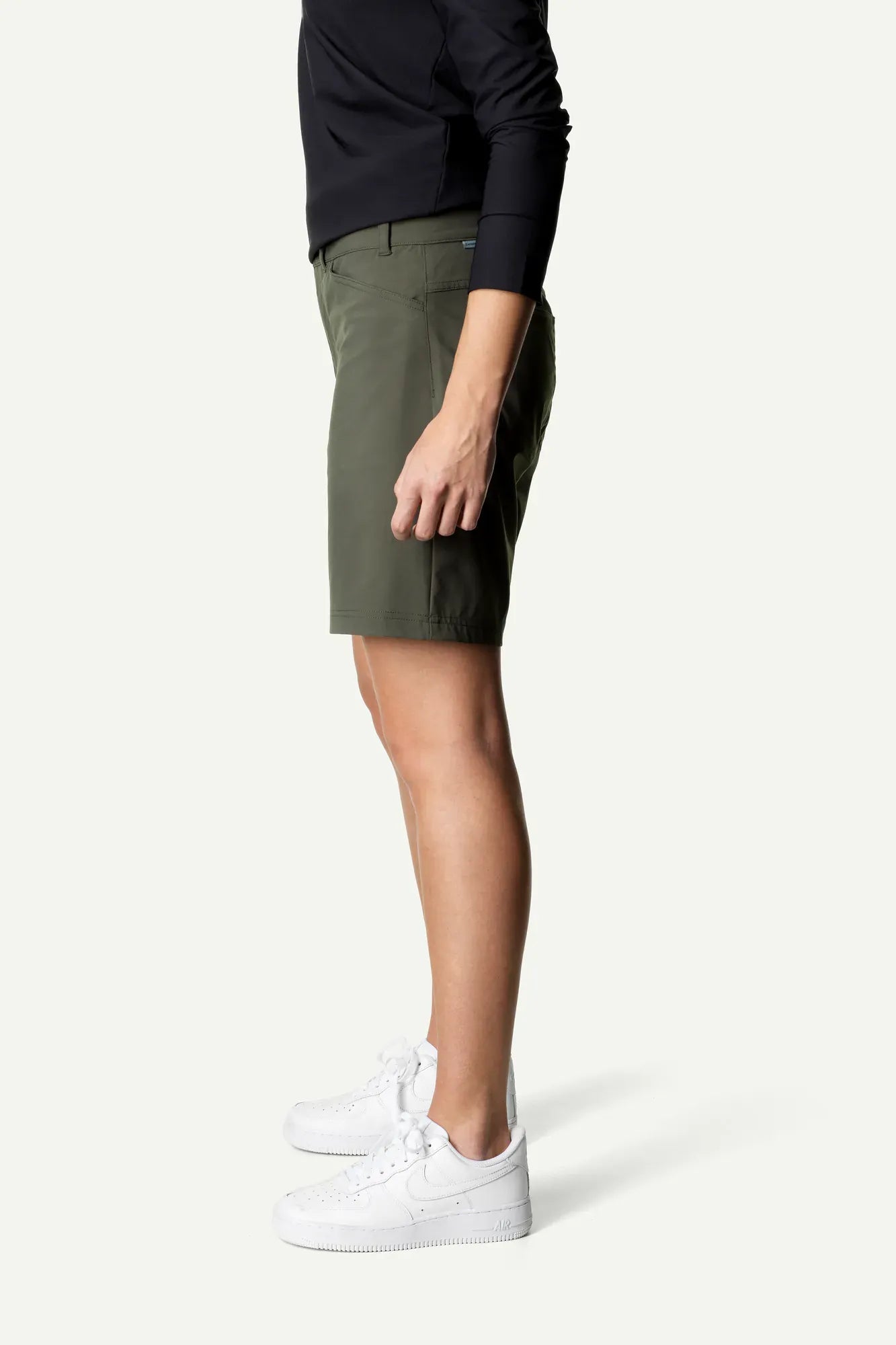houdini-dock-w-s-shorts-true-black-recycelt image 2