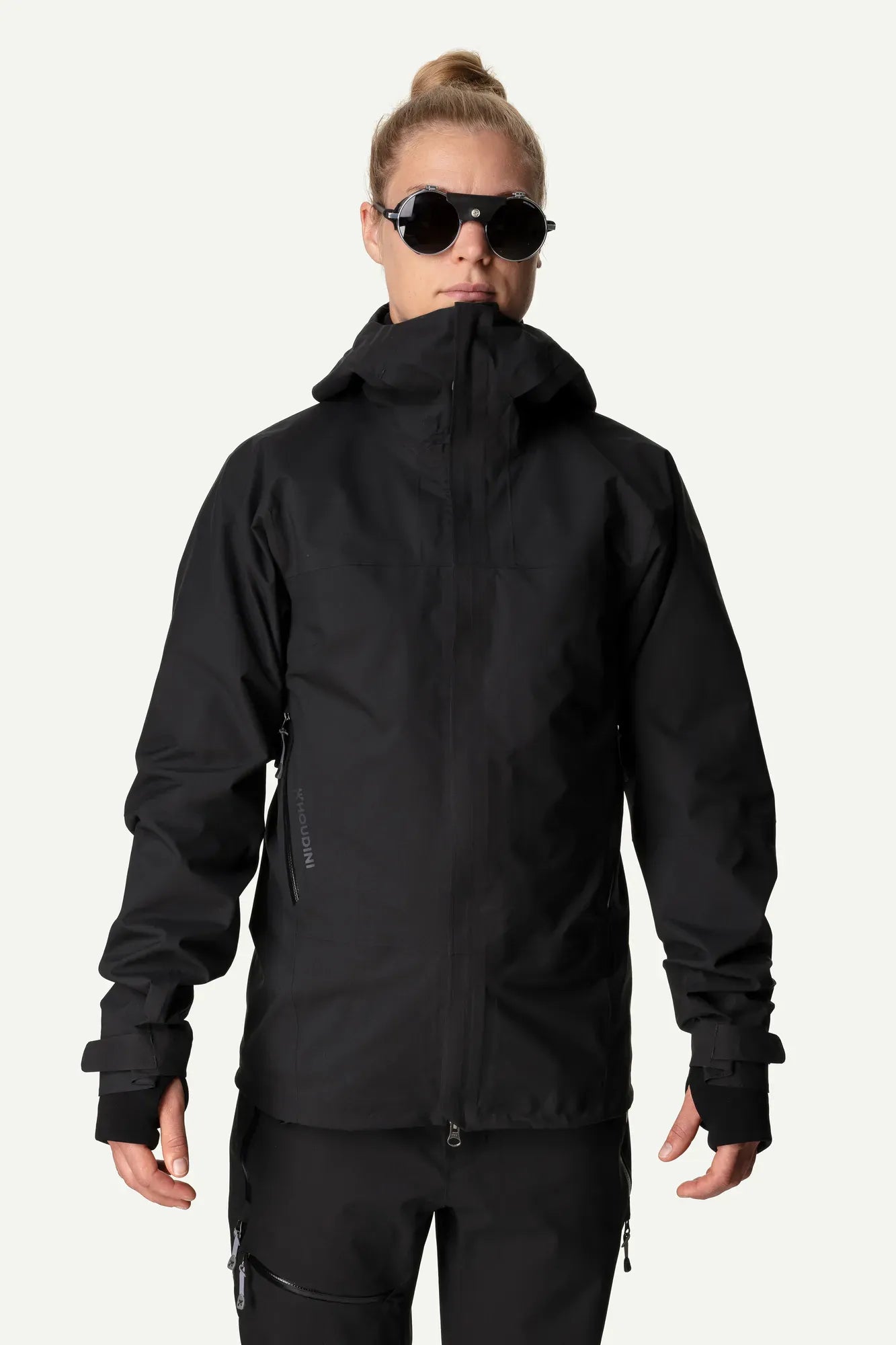 houdini-bff-jacket-hardshelljacke-damen-true-black-wasserdicht image 4
