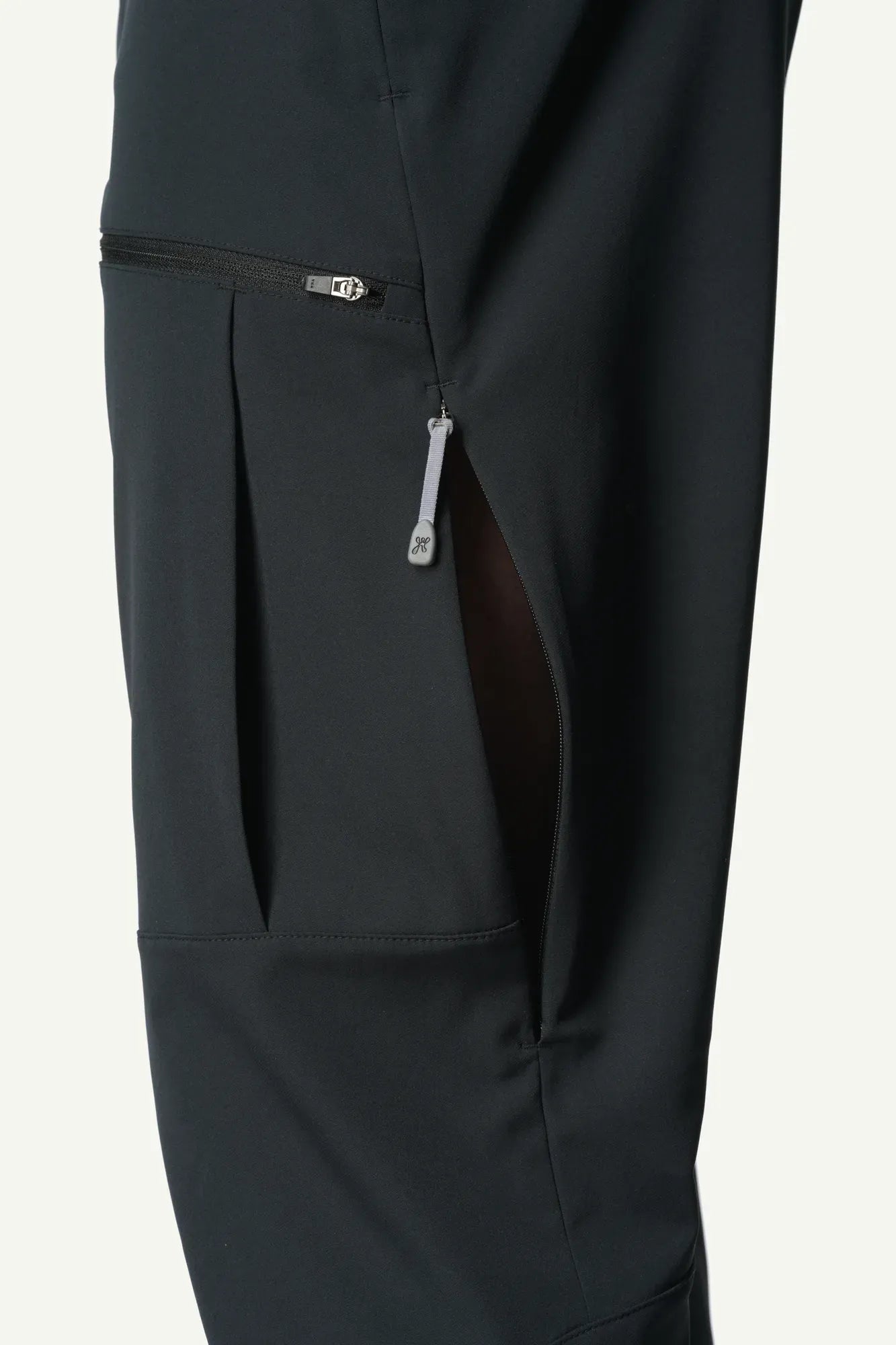 houdini-more-m-s-outdoorhose-true-black-softshell image 6