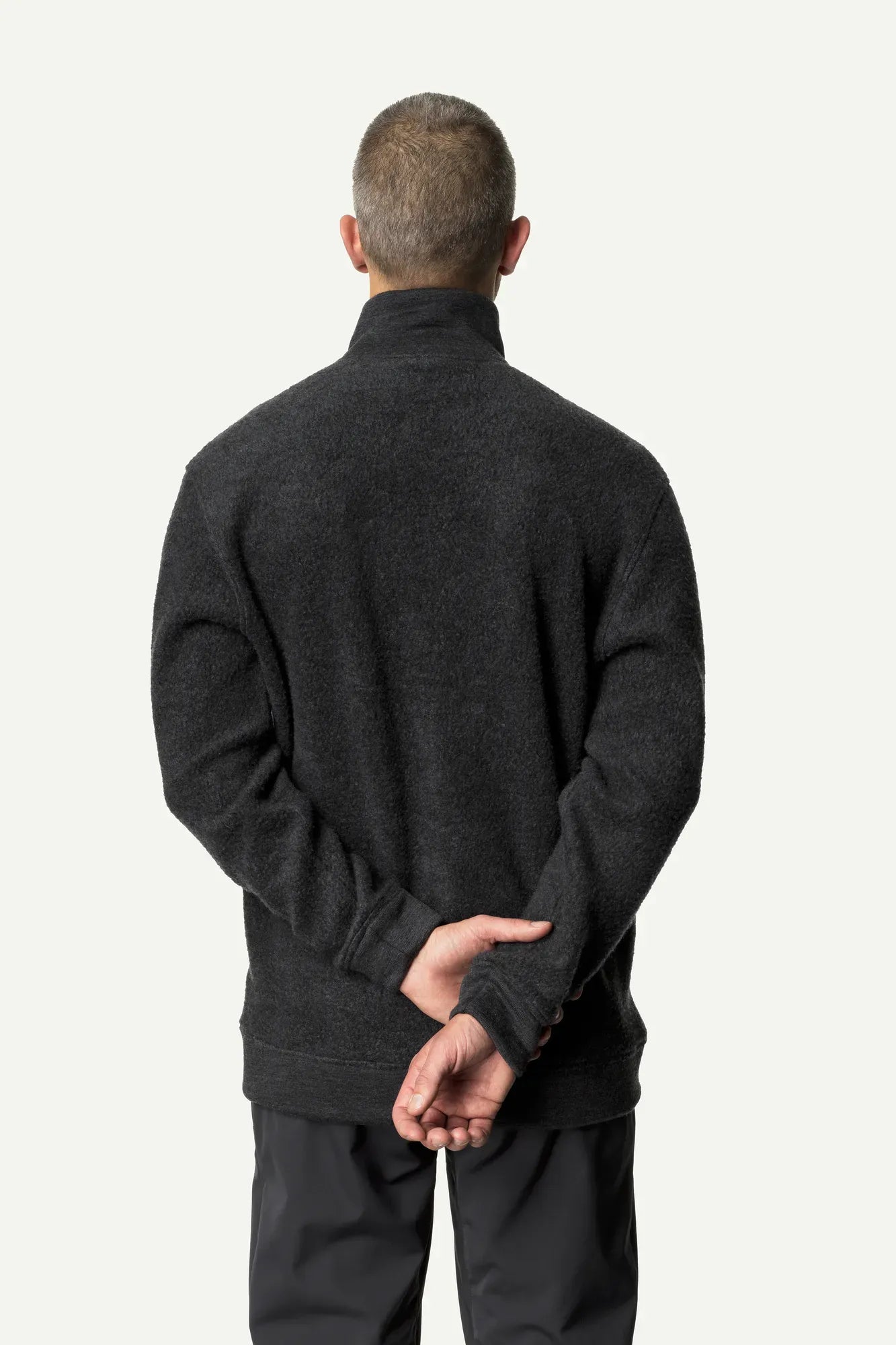 houdini-alto-m-s-half-zip-fleecepullover-true-black-merino image 3
