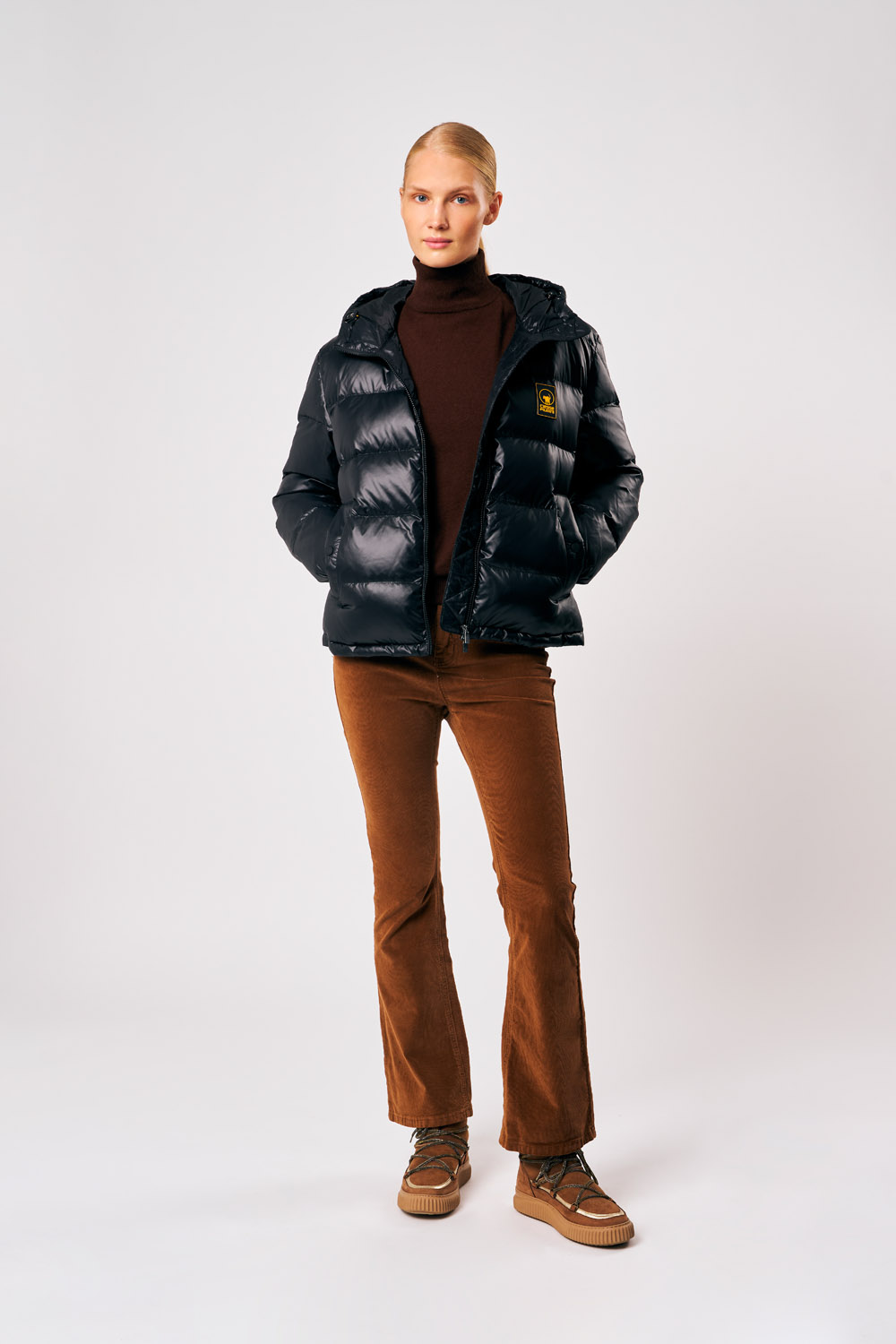 ciesse-piumini-naria-daunenjacke-damen-schwarz-kapuze image 2