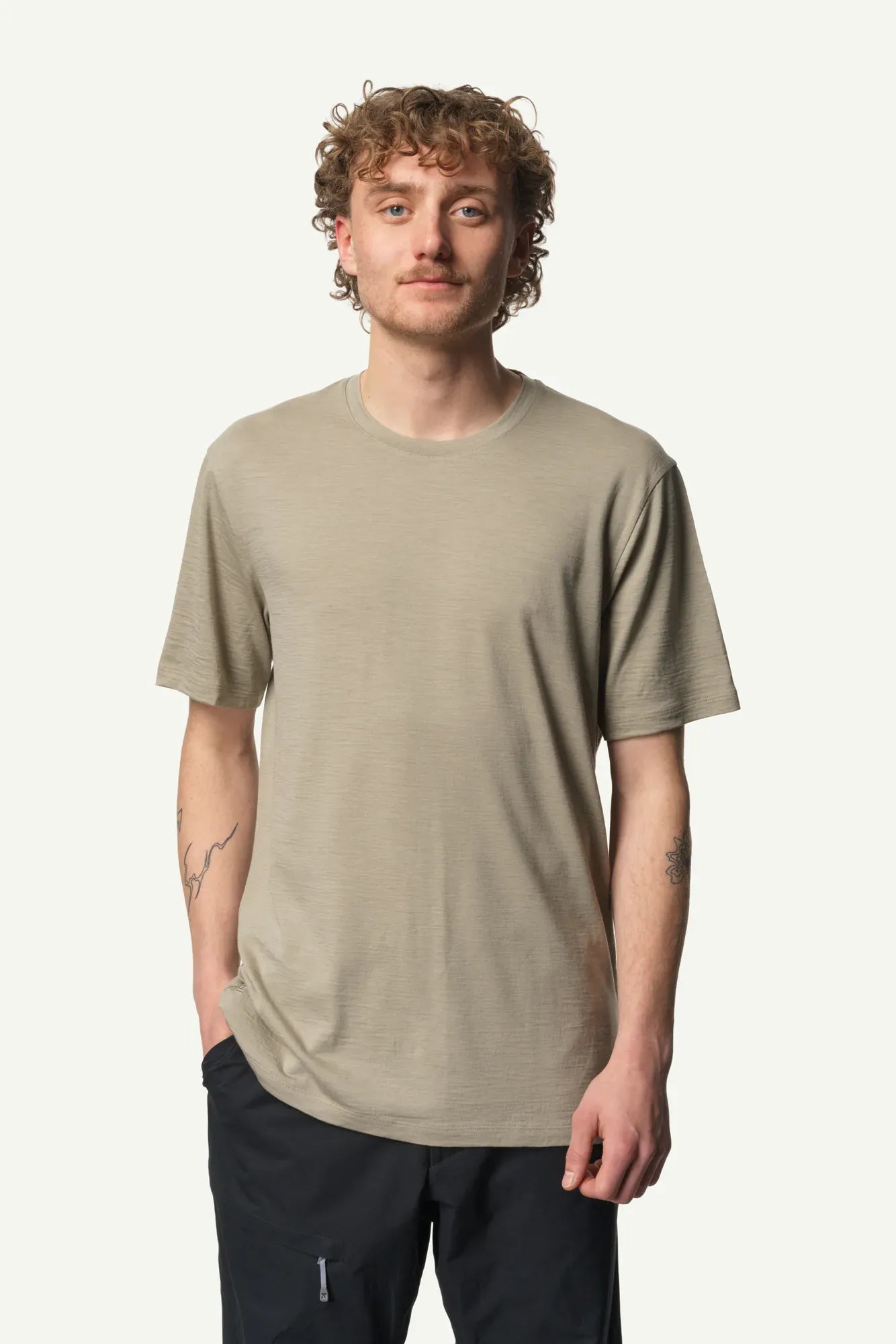 houdini-puremerino-tee-herren-t-shirt-true-black-merinowolle image 6