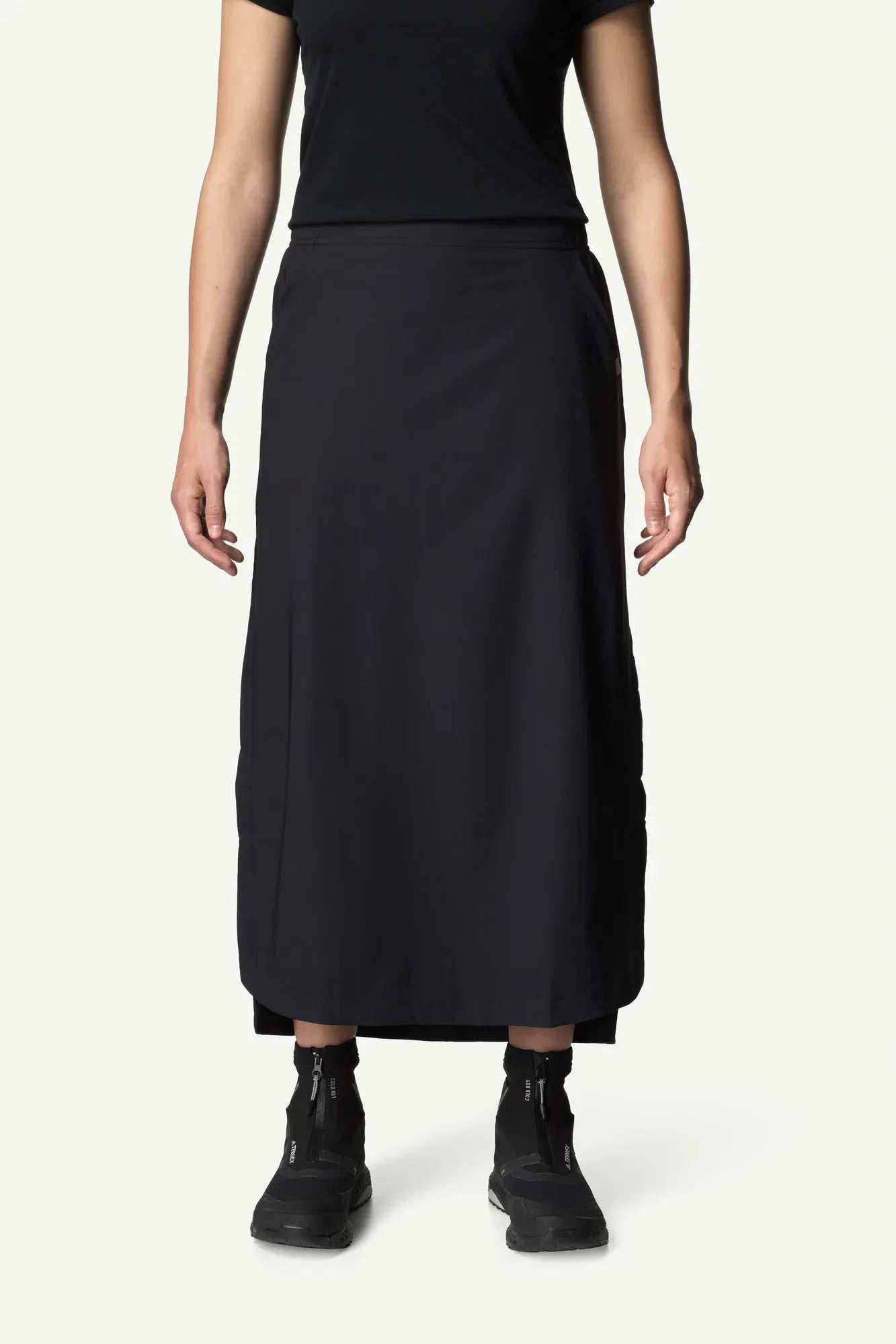 houdini-walkabout-skirt-outdoorrock-true-black-leicht image 3