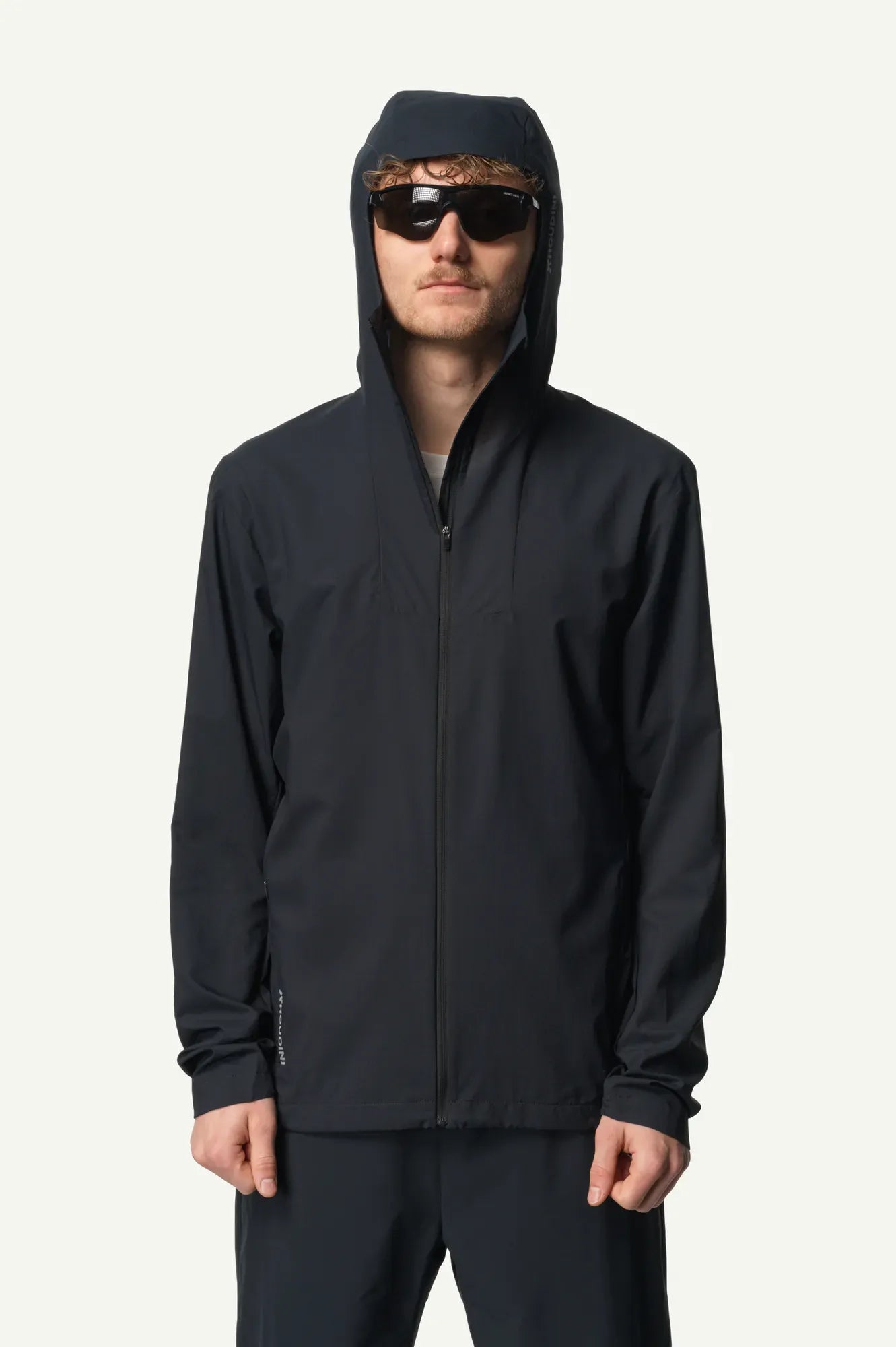 houdini-pace-trail-houdi-laufjacke-herren-true-black-leicht image 3