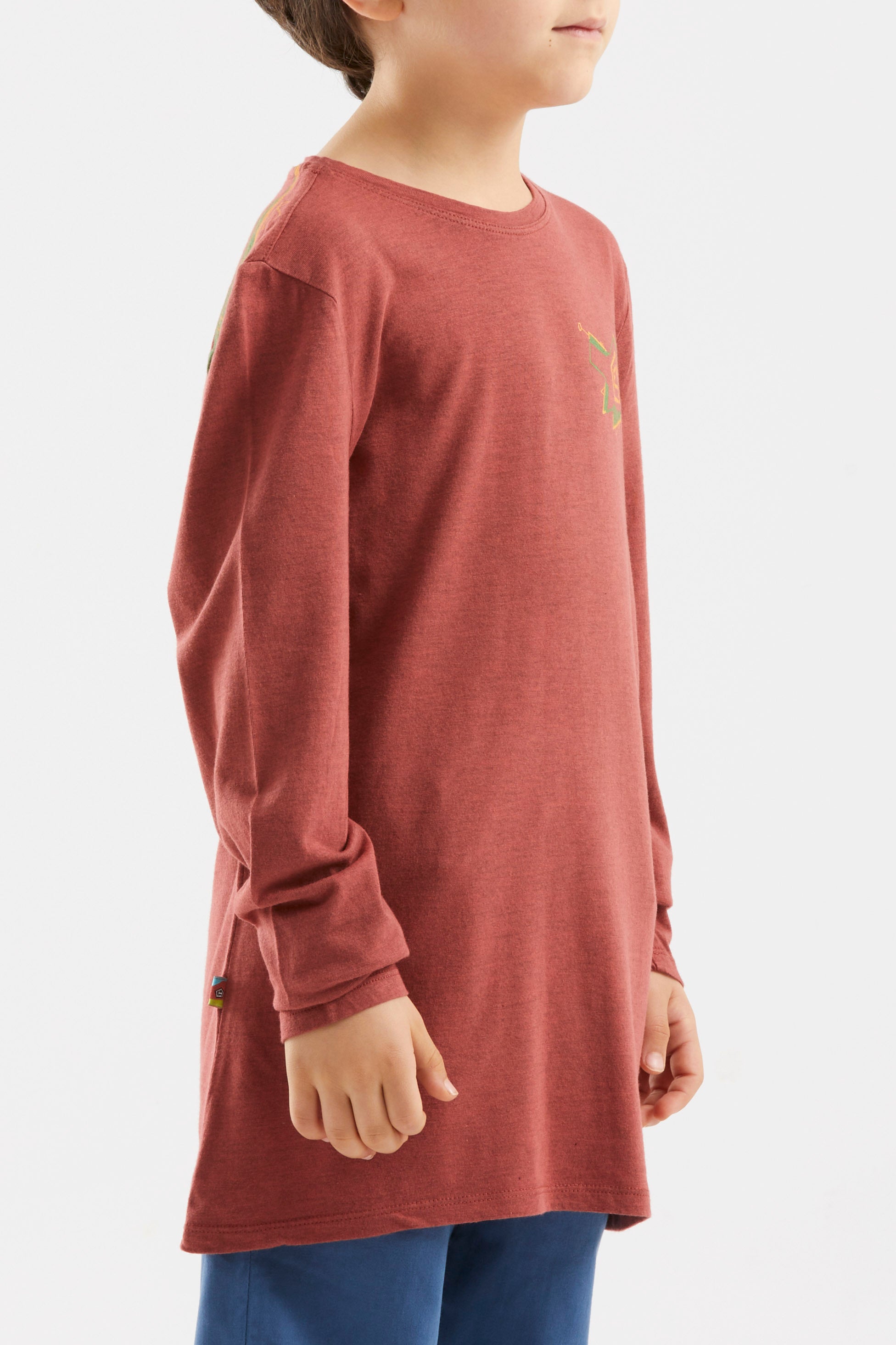 e9-b-brasil-kinder-longsleeve-paprika-modal image 3